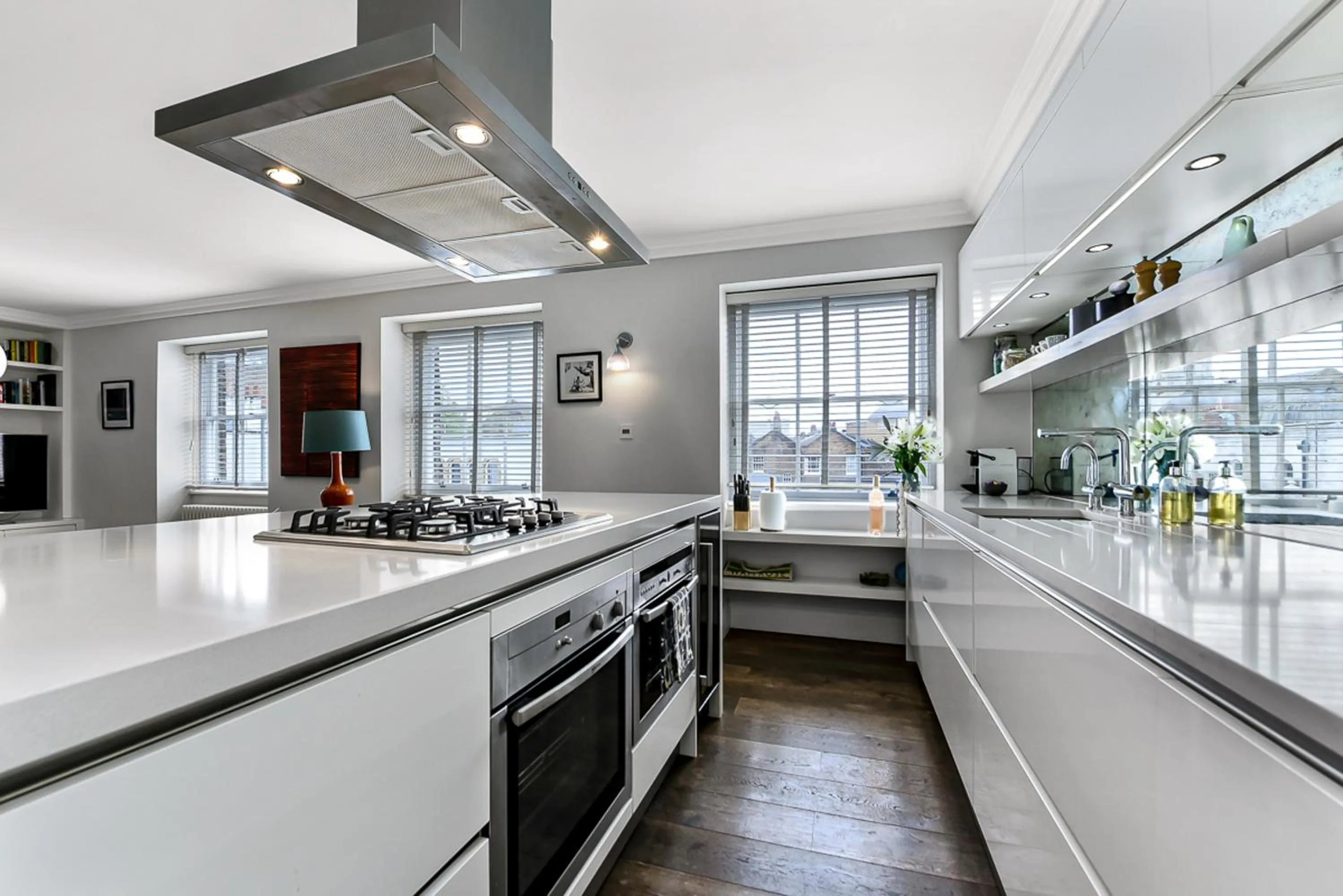 Woodbridge House Apartment