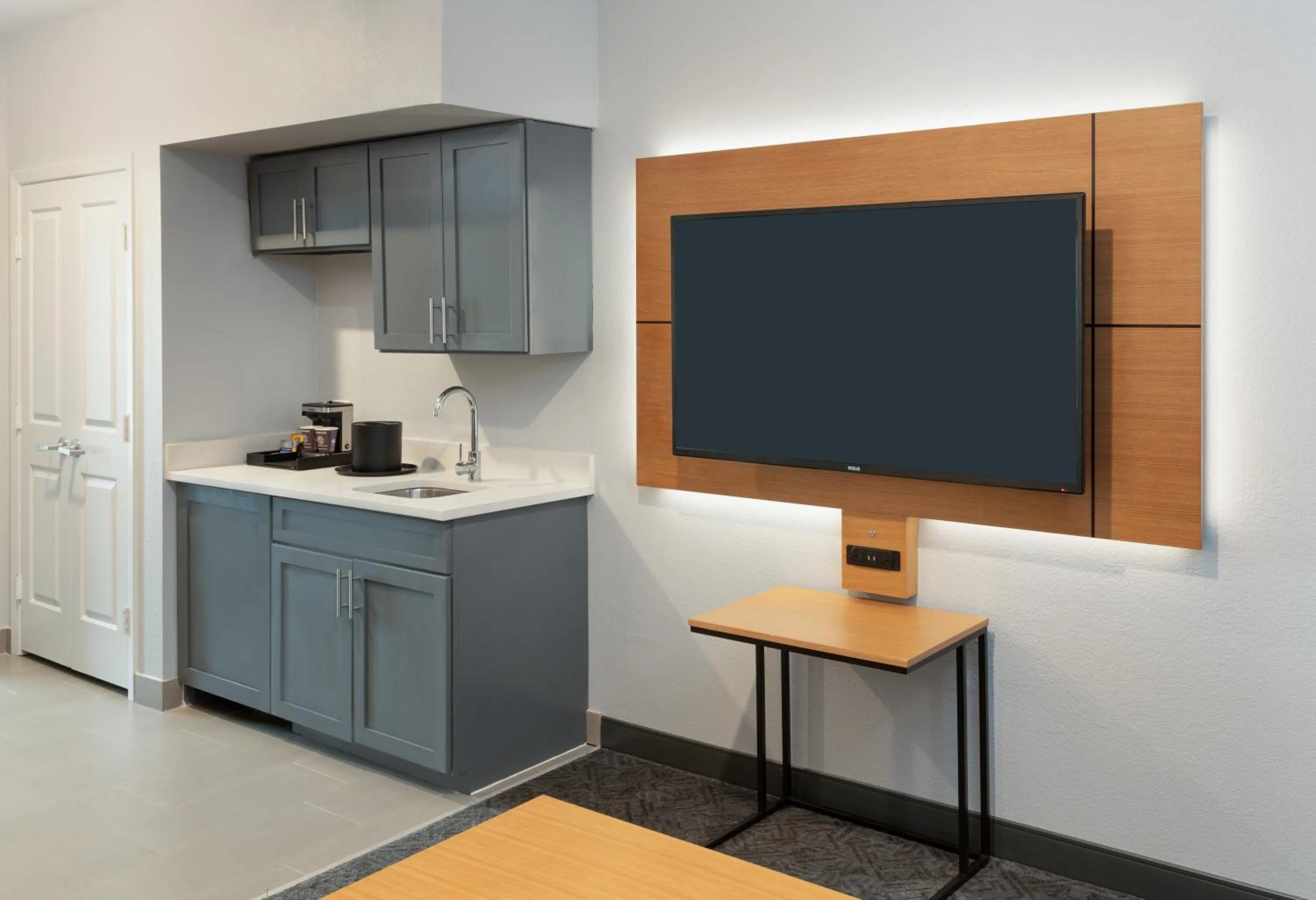 DoubleTree by Hilton Houston Westchase