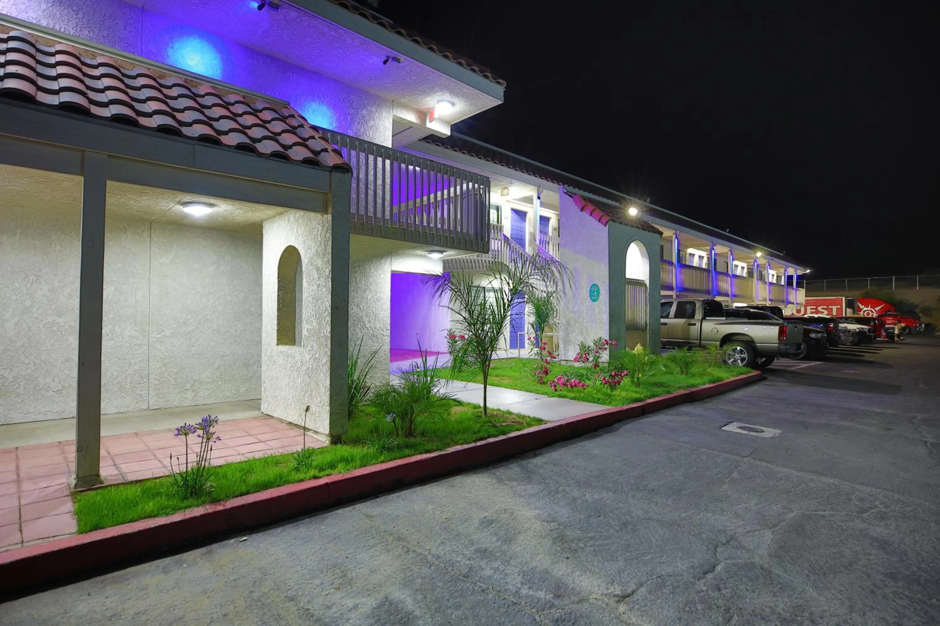 Property building in Motel 6-Barstow, CA