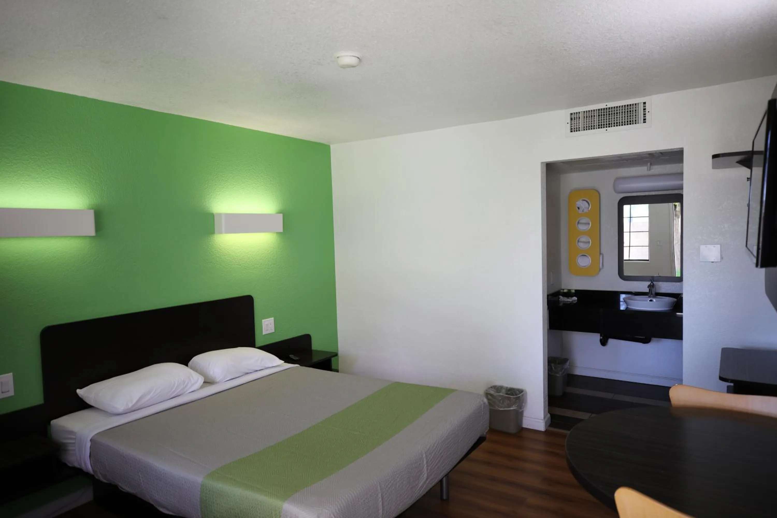 Bed in Motel 6-Barstow, CA