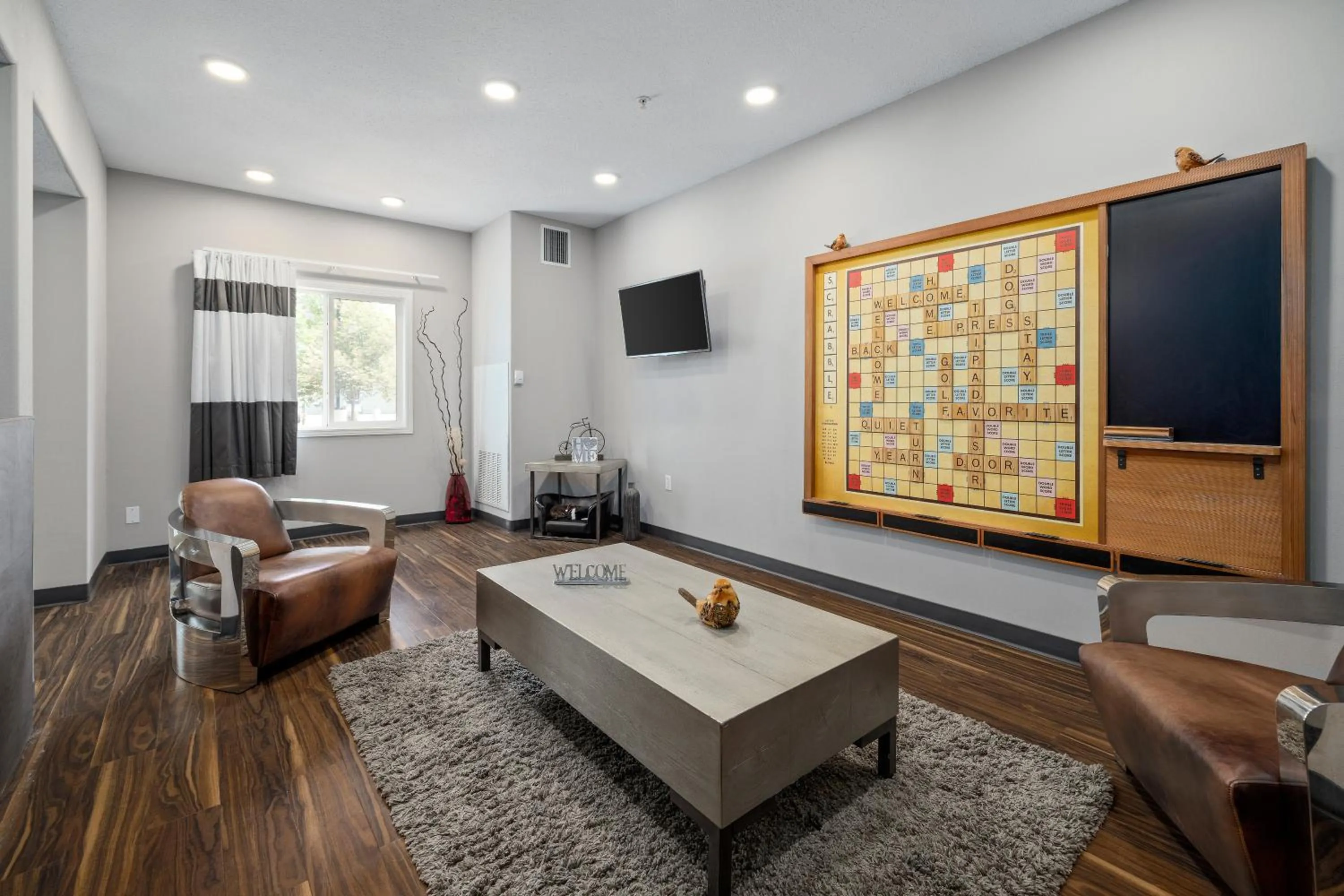 Lobby or reception in Home Inn Medicine Hat