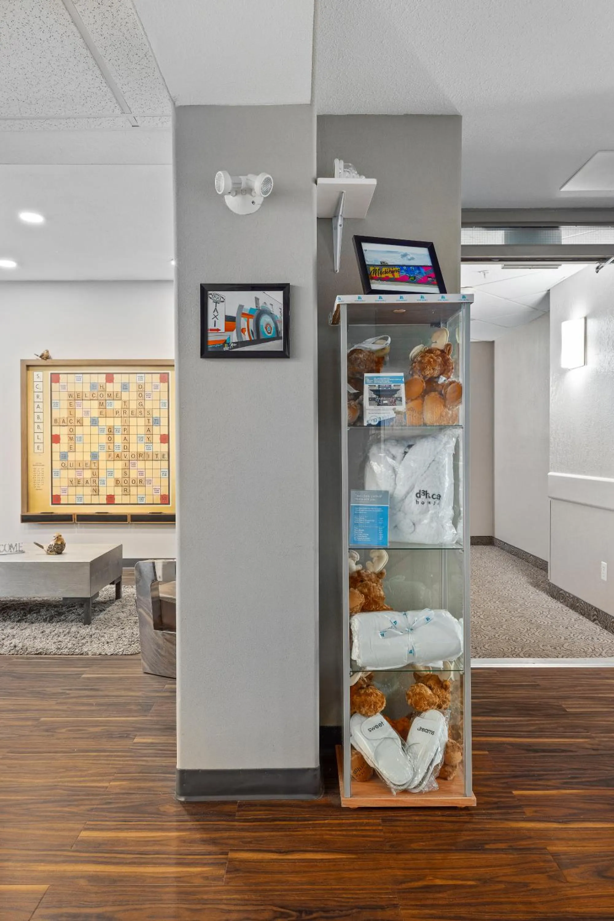 Lobby or reception in Home Inn Medicine Hat