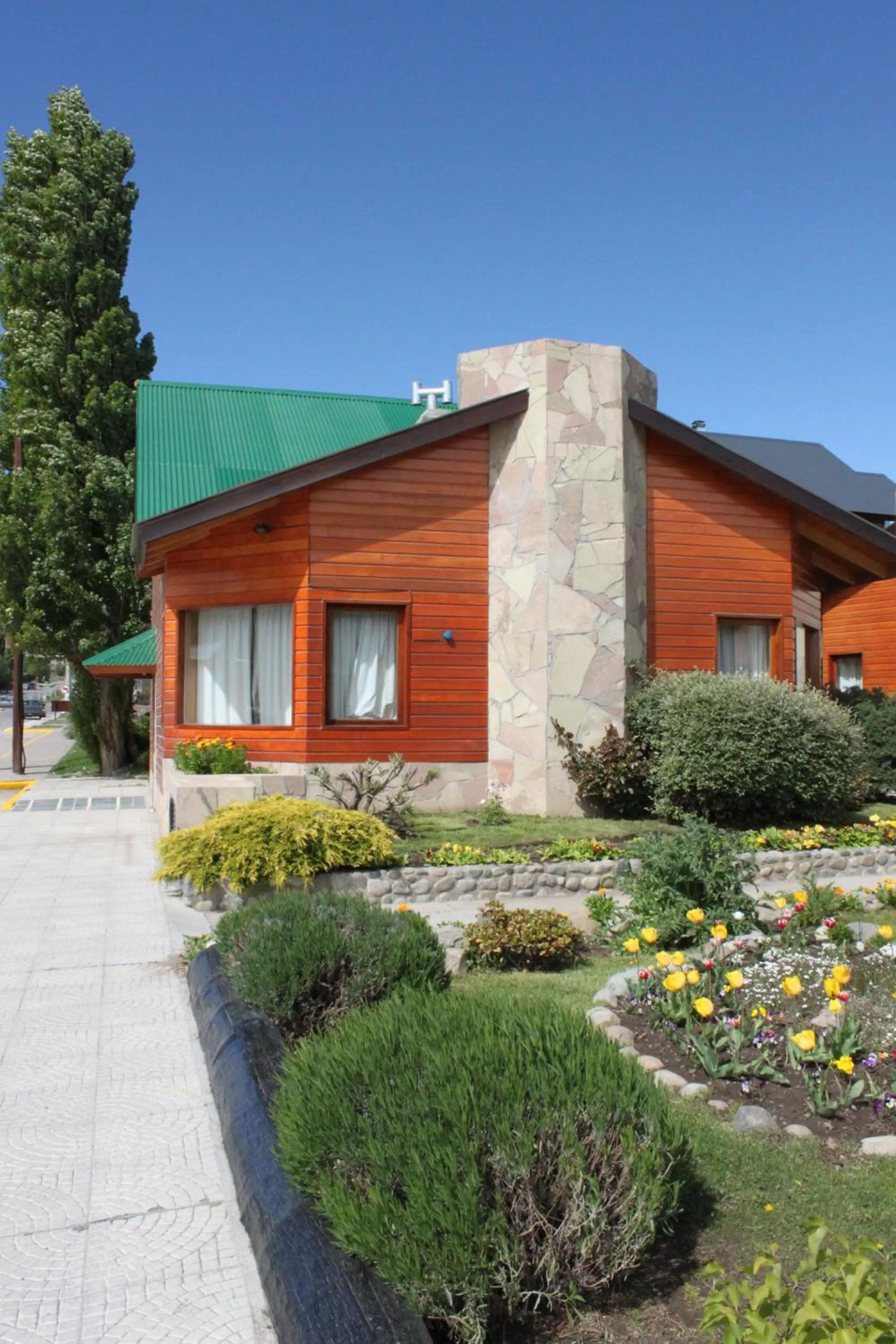 Facade/entrance in Linda Vista Apart Hotel