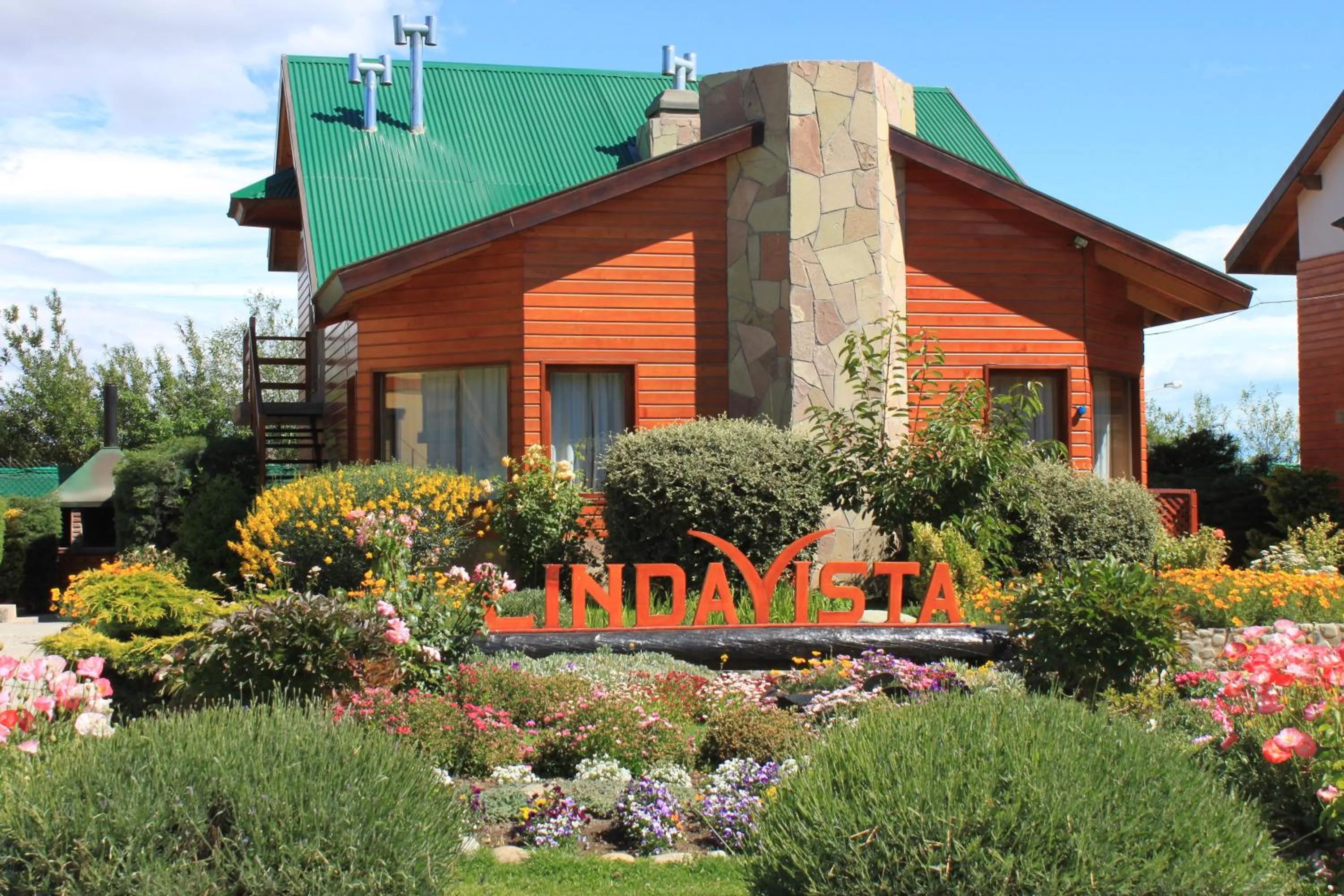 Facade/entrance in Linda Vista Apart Hotel