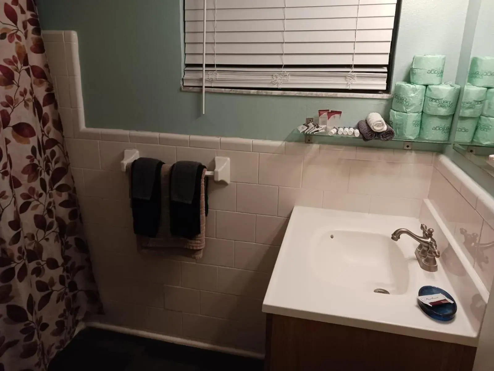 Bathroom in Royal North Beach Bathroom in Royal North Beach