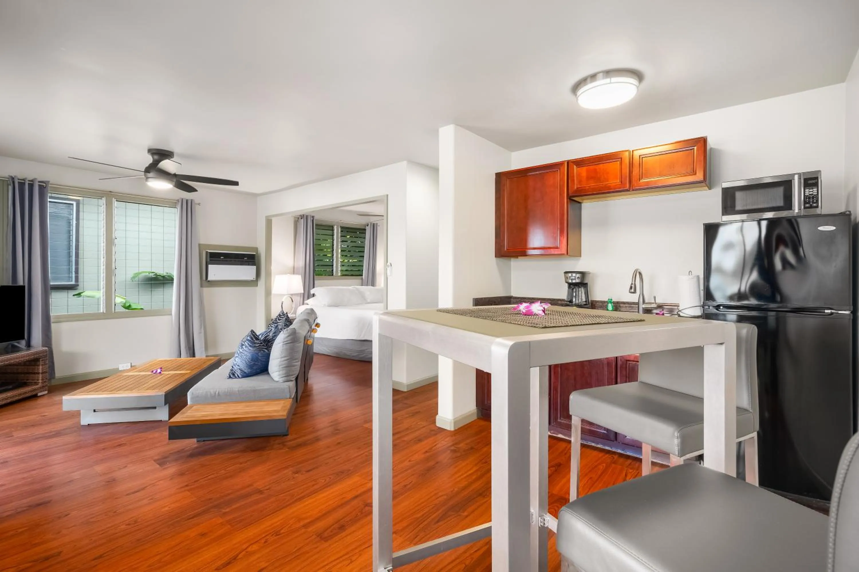 Kitchen or kitchenette in Paradise Bay Resort