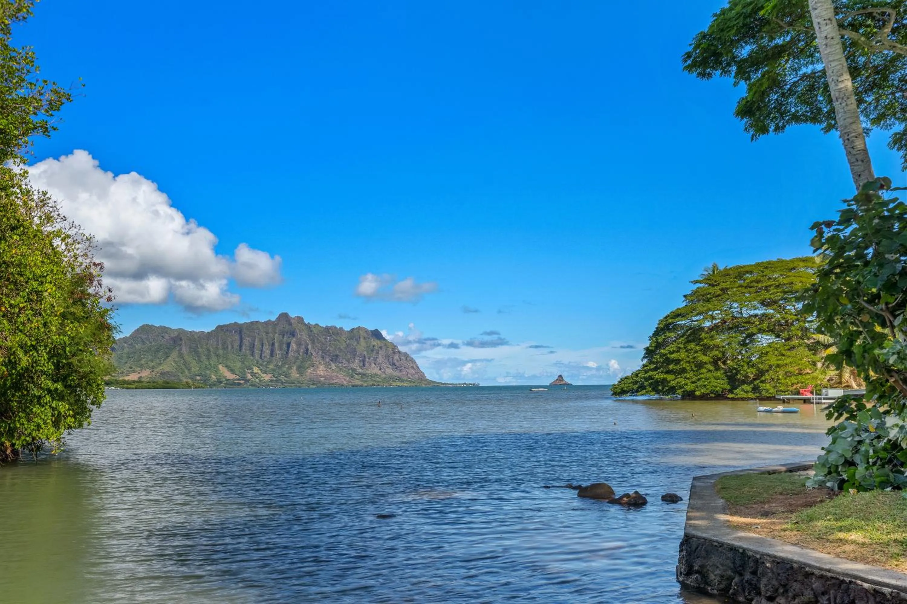 Nearby landmark in Paradise Bay Resort
