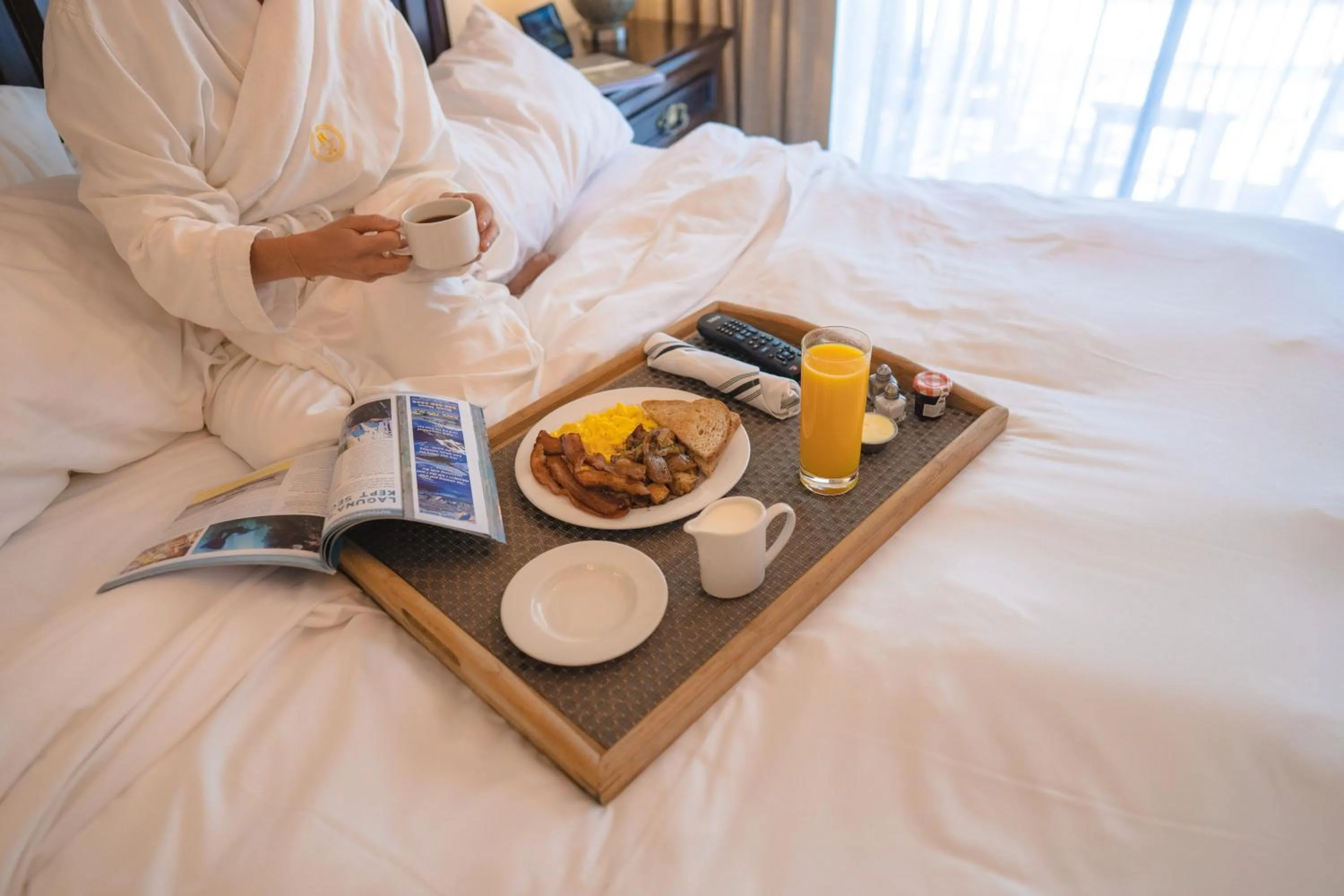 Bed in The Ranch at Laguna Beach