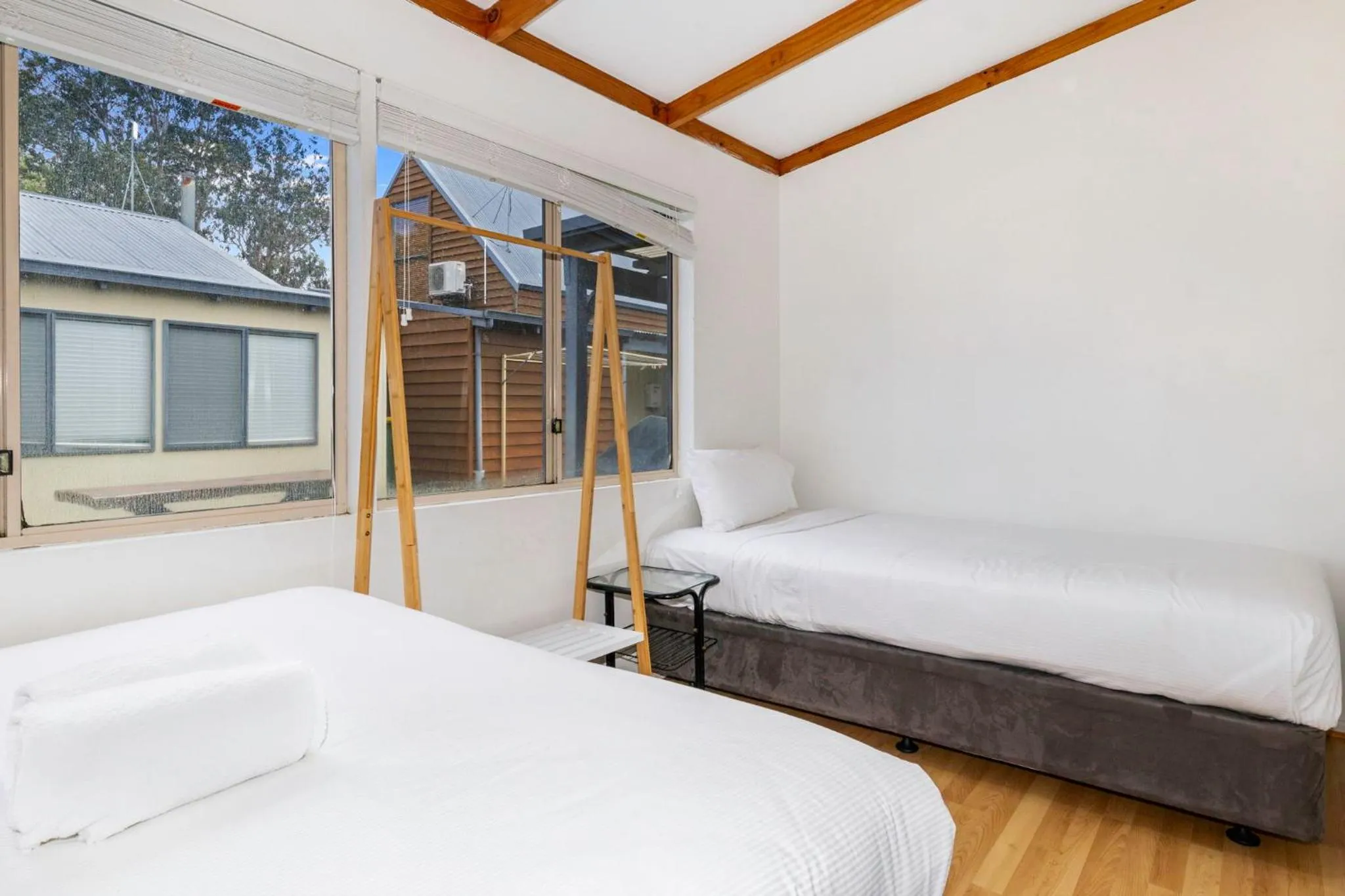 Bed in Bay Village Dunsborough