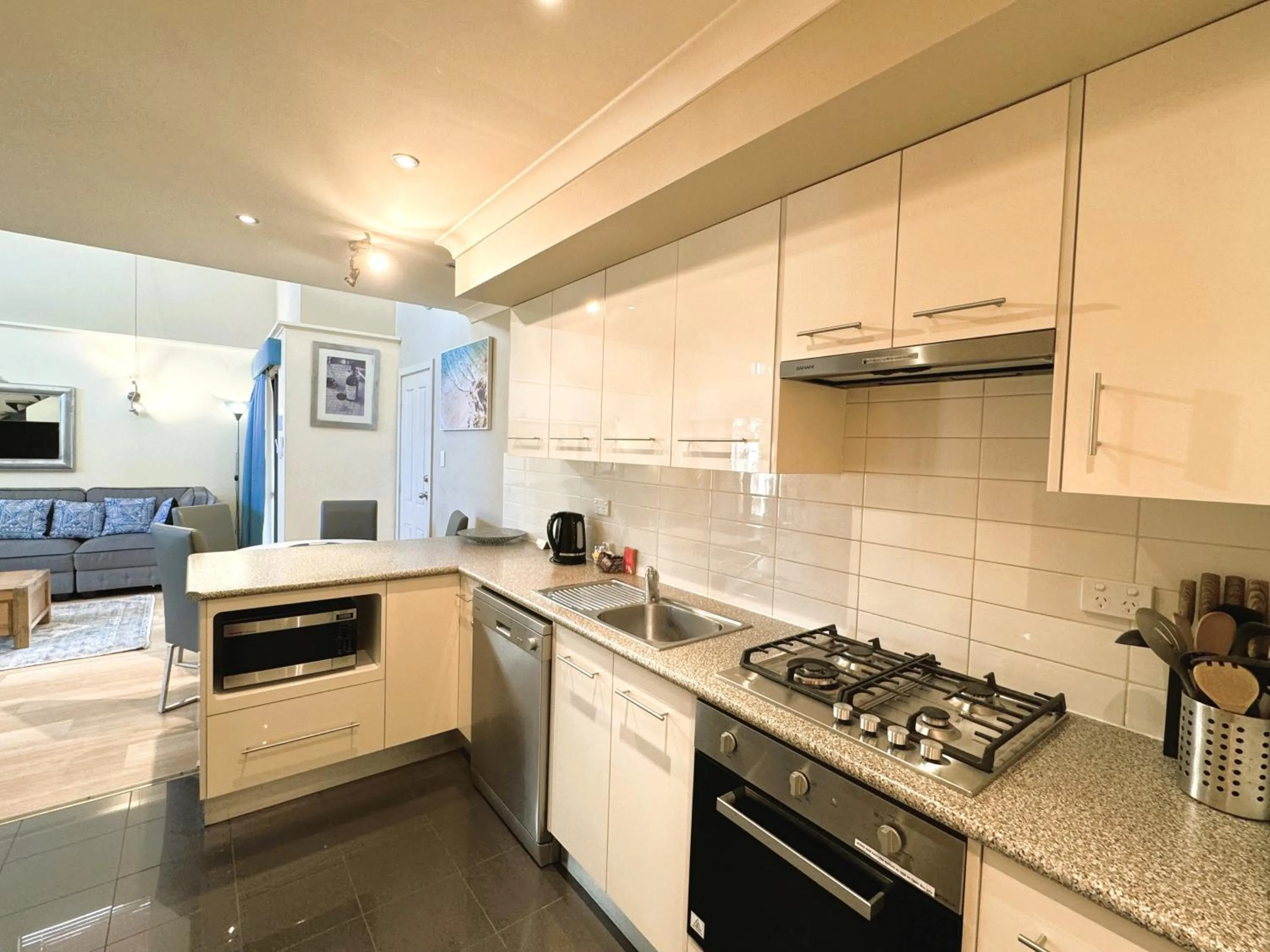 Bay Village Dunsborough