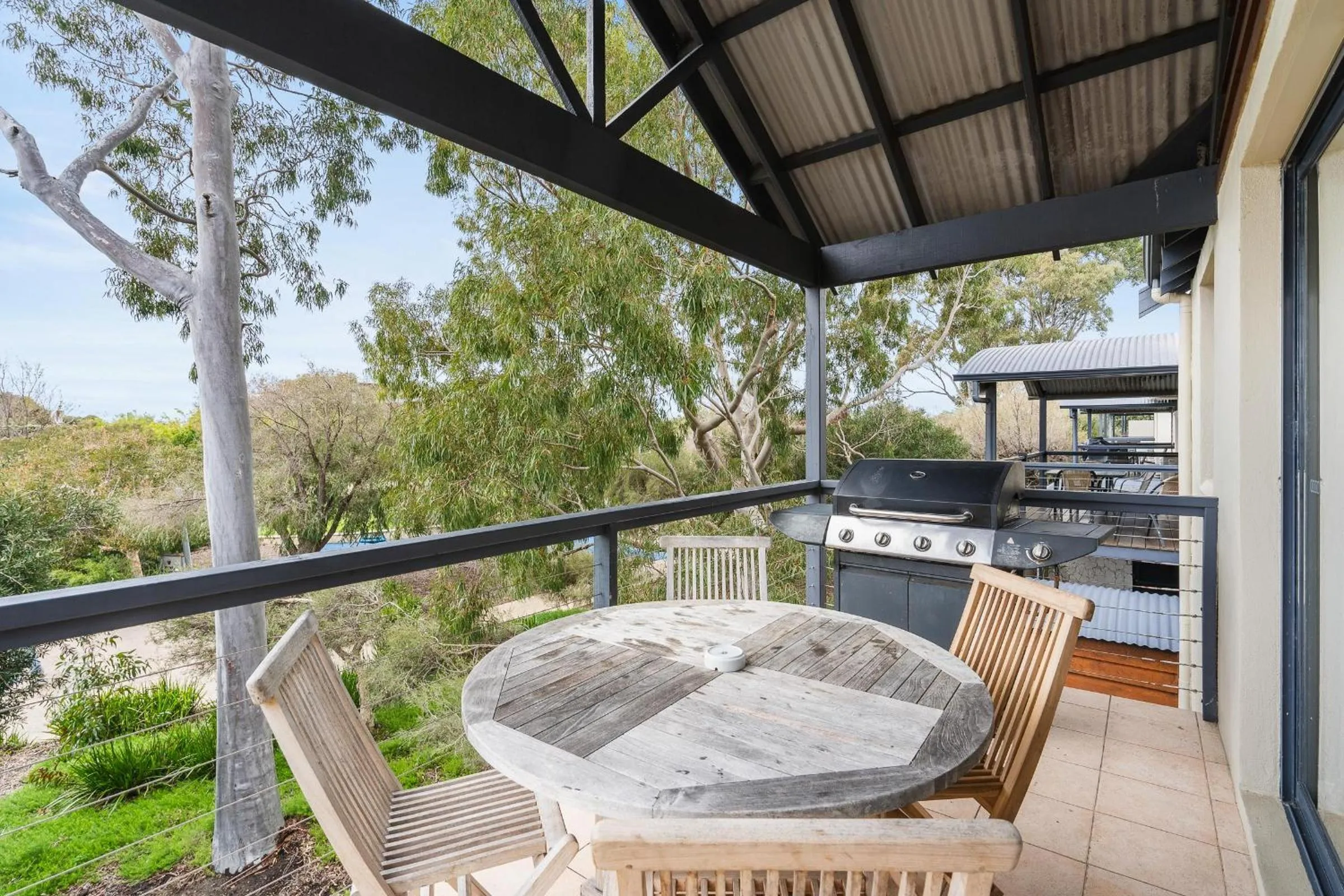 Bay Village Dunsborough