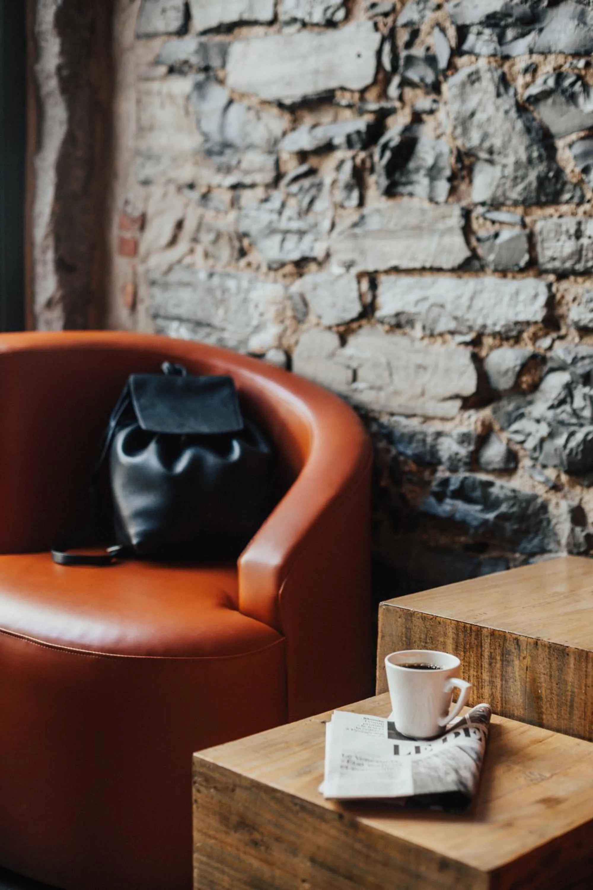 Drinks in Le Petit Hôtel Vieux-Montréal - Saint-Paul by Gray Collection