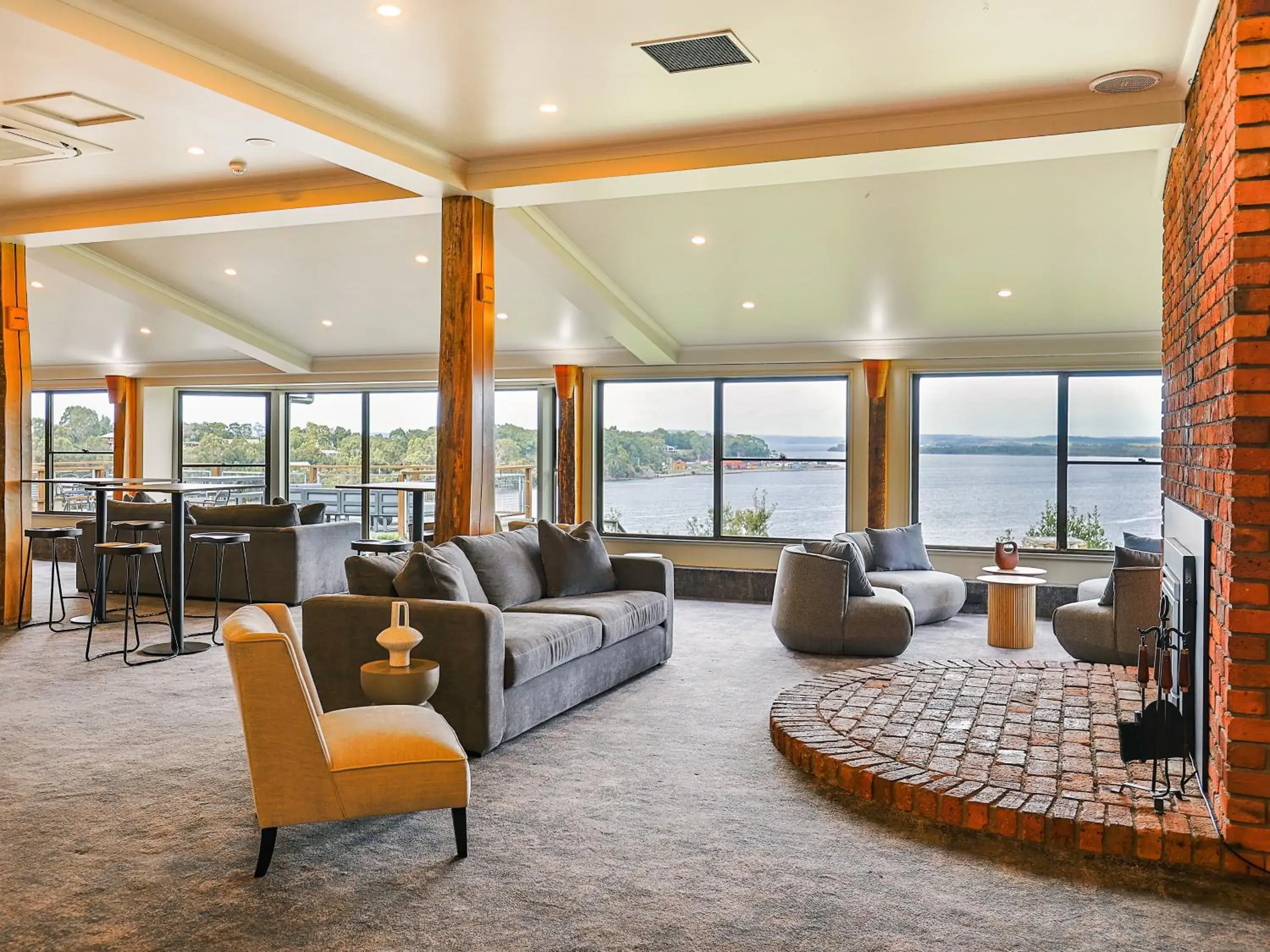 Restaurant/places to eat in Strahan Village Restaurant/places to eat in Strahan Village