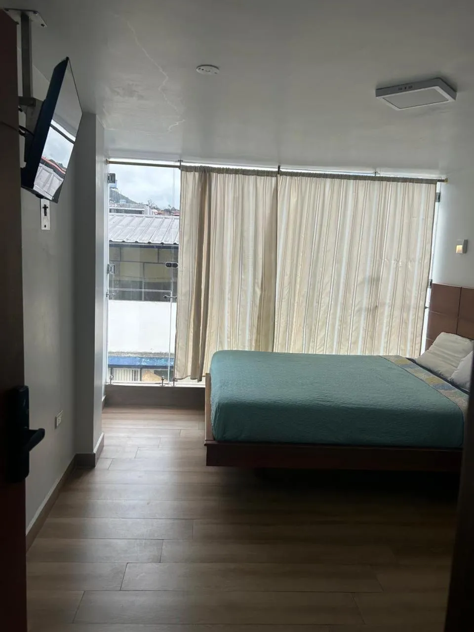 Hostal Bryana Inn Baños