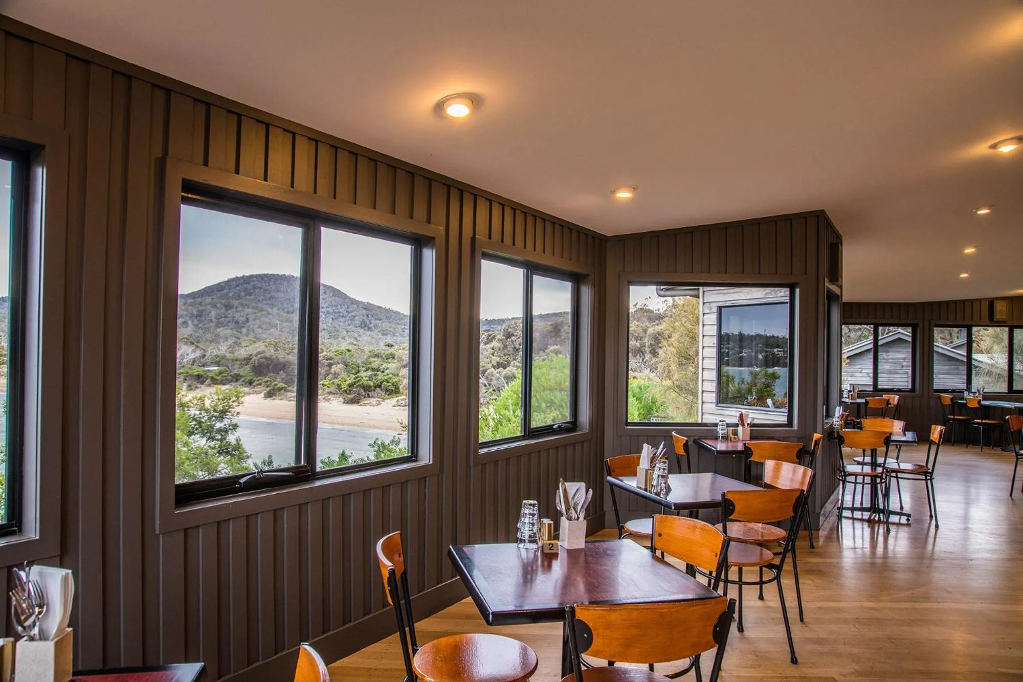 Restaurant/places to eat in Freycinet Lodge