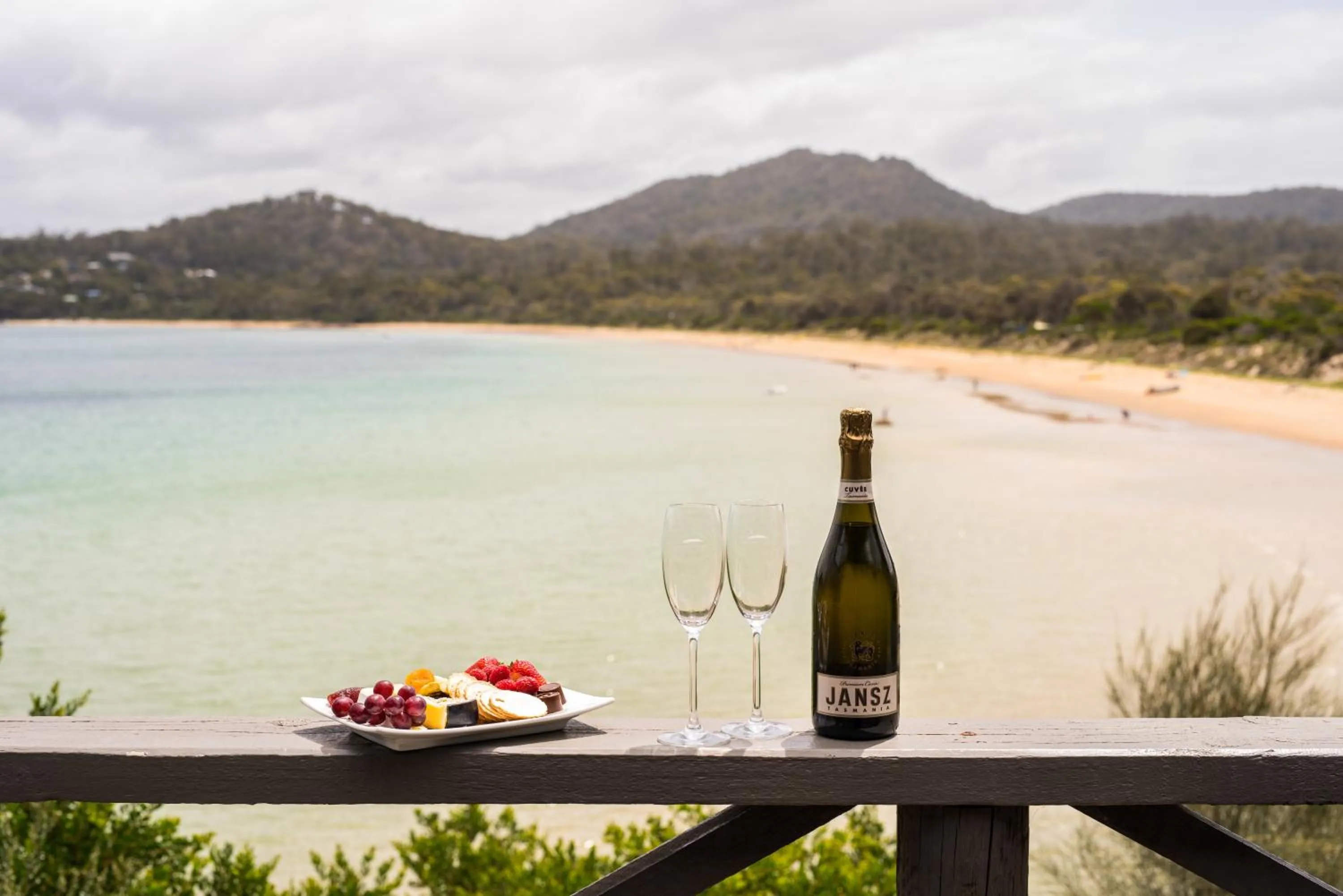 Day in Freycinet Lodge