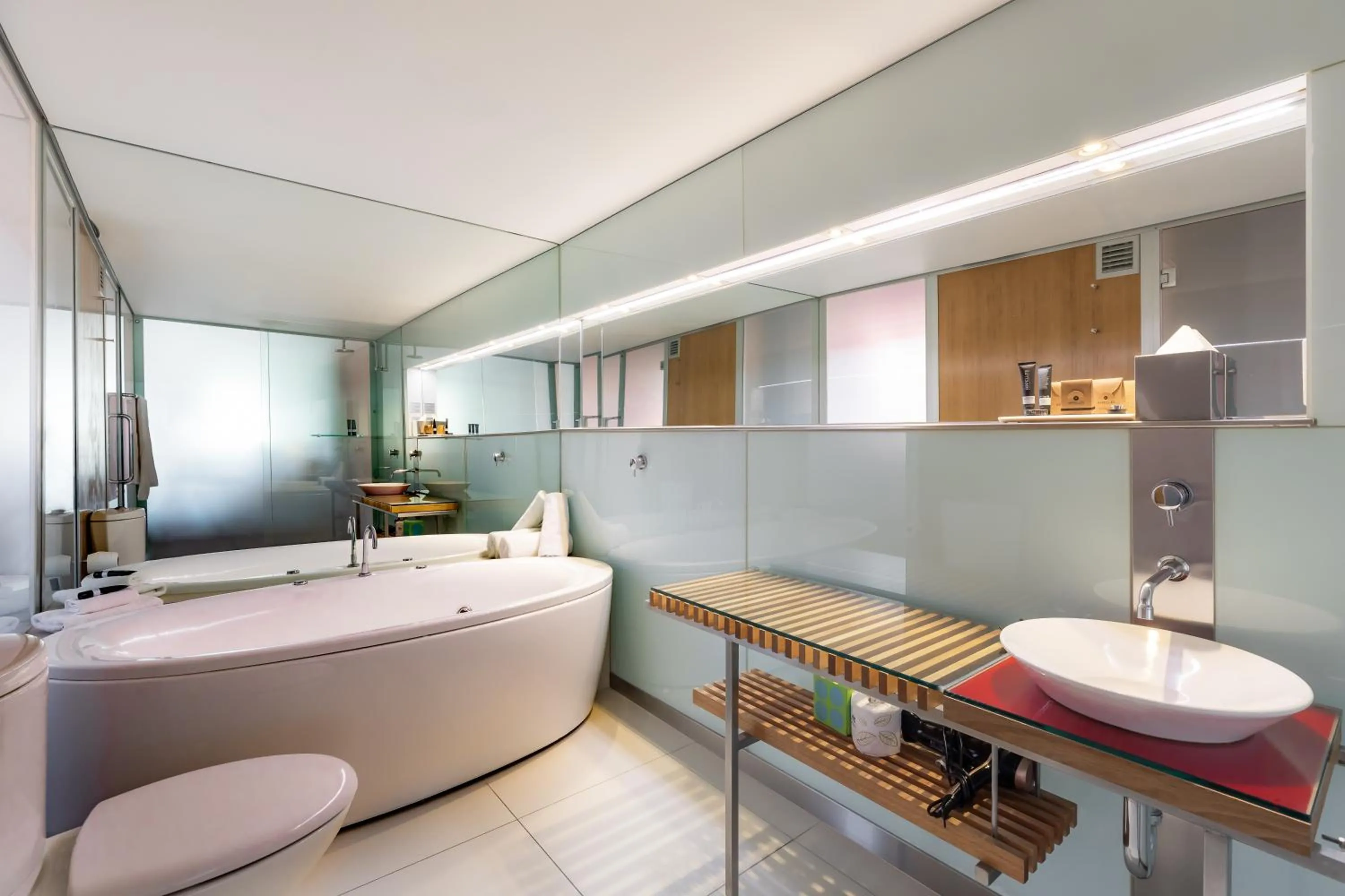 Bathroom in The Henry Jones Art Hotel