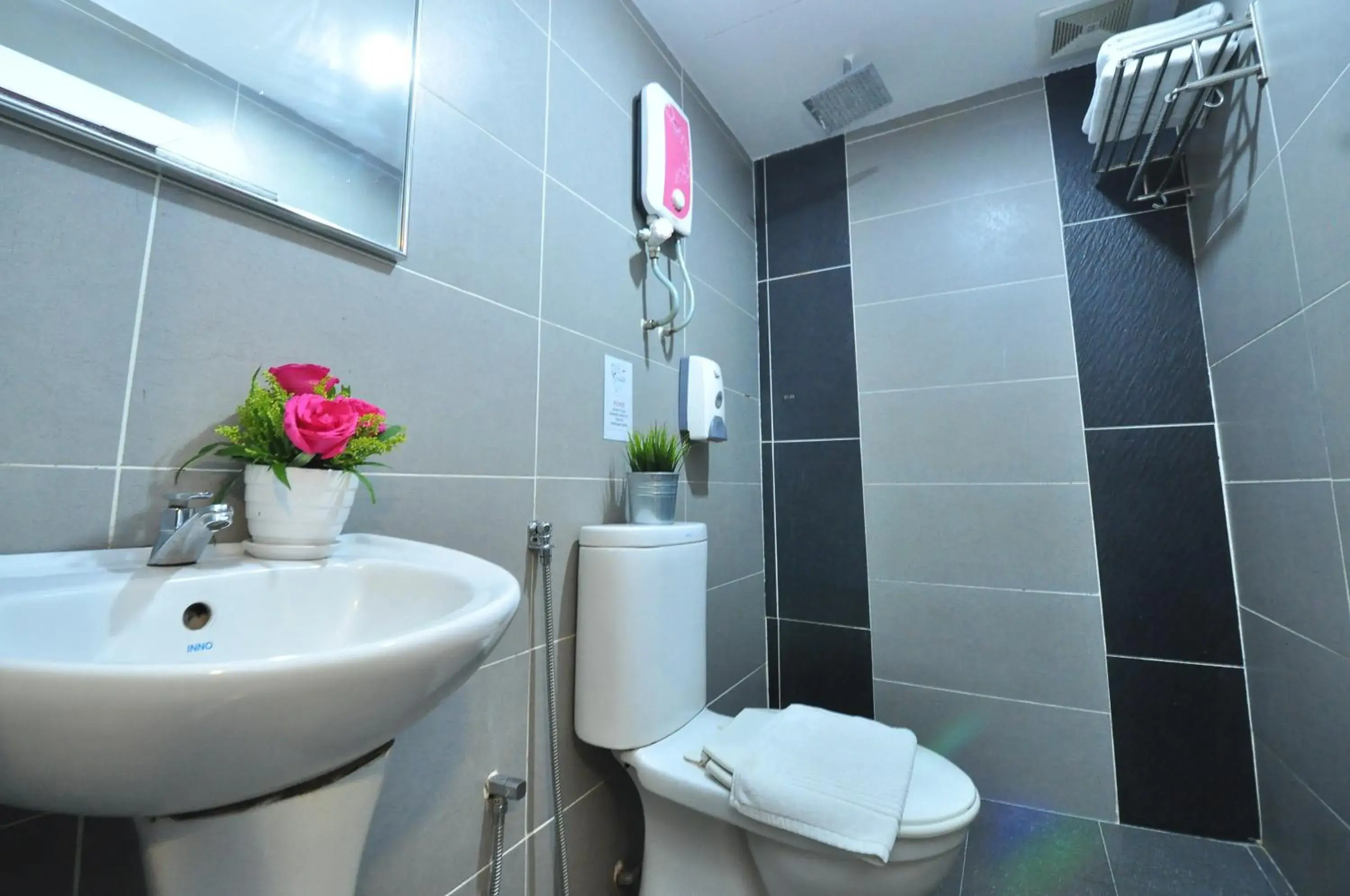 Toilet, Bathroom in Best View Hotel Ss2 Petaling Jaya