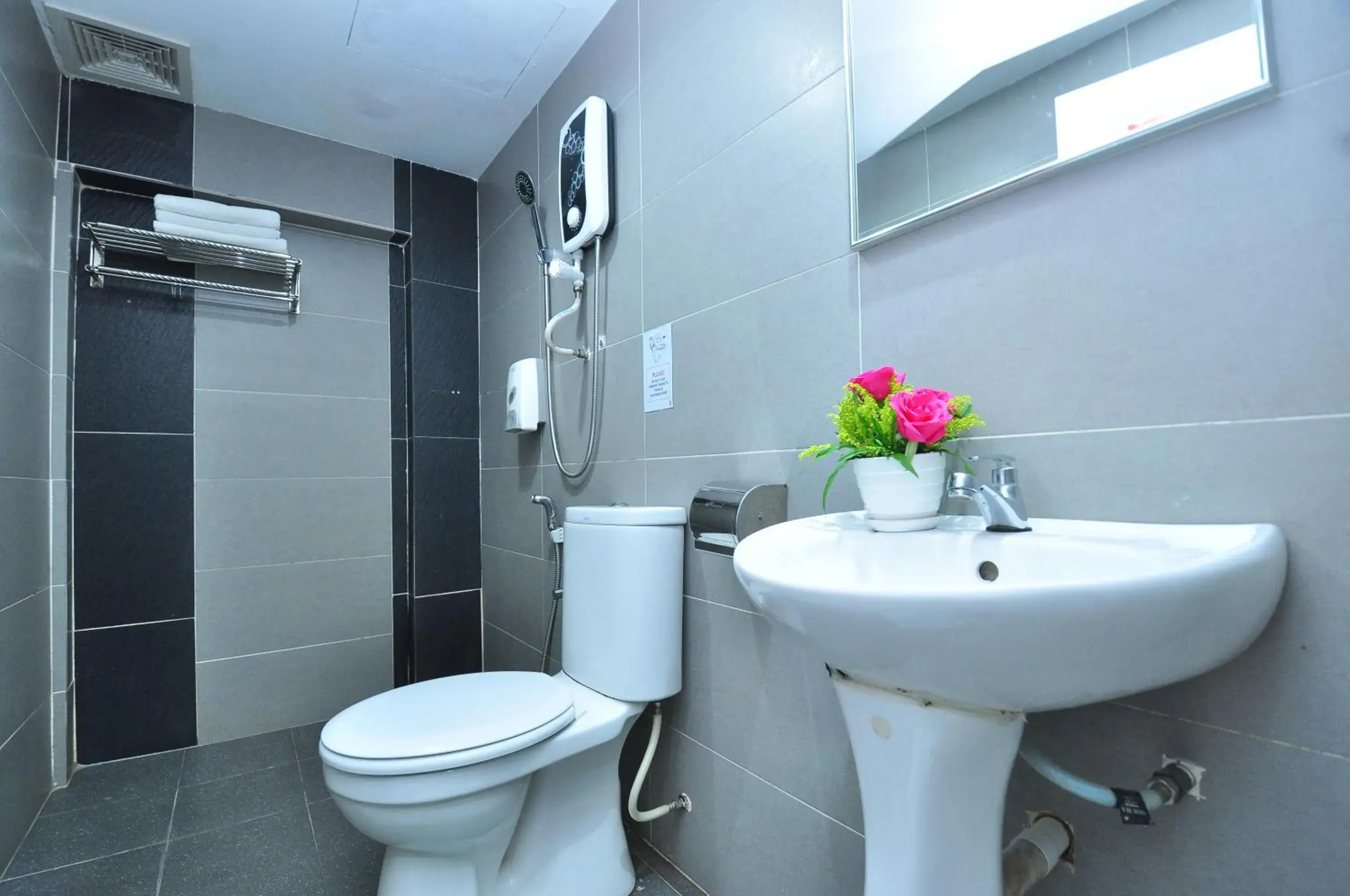 Toilet, Bathroom in Best View Hotel Ss2 Petaling Jaya