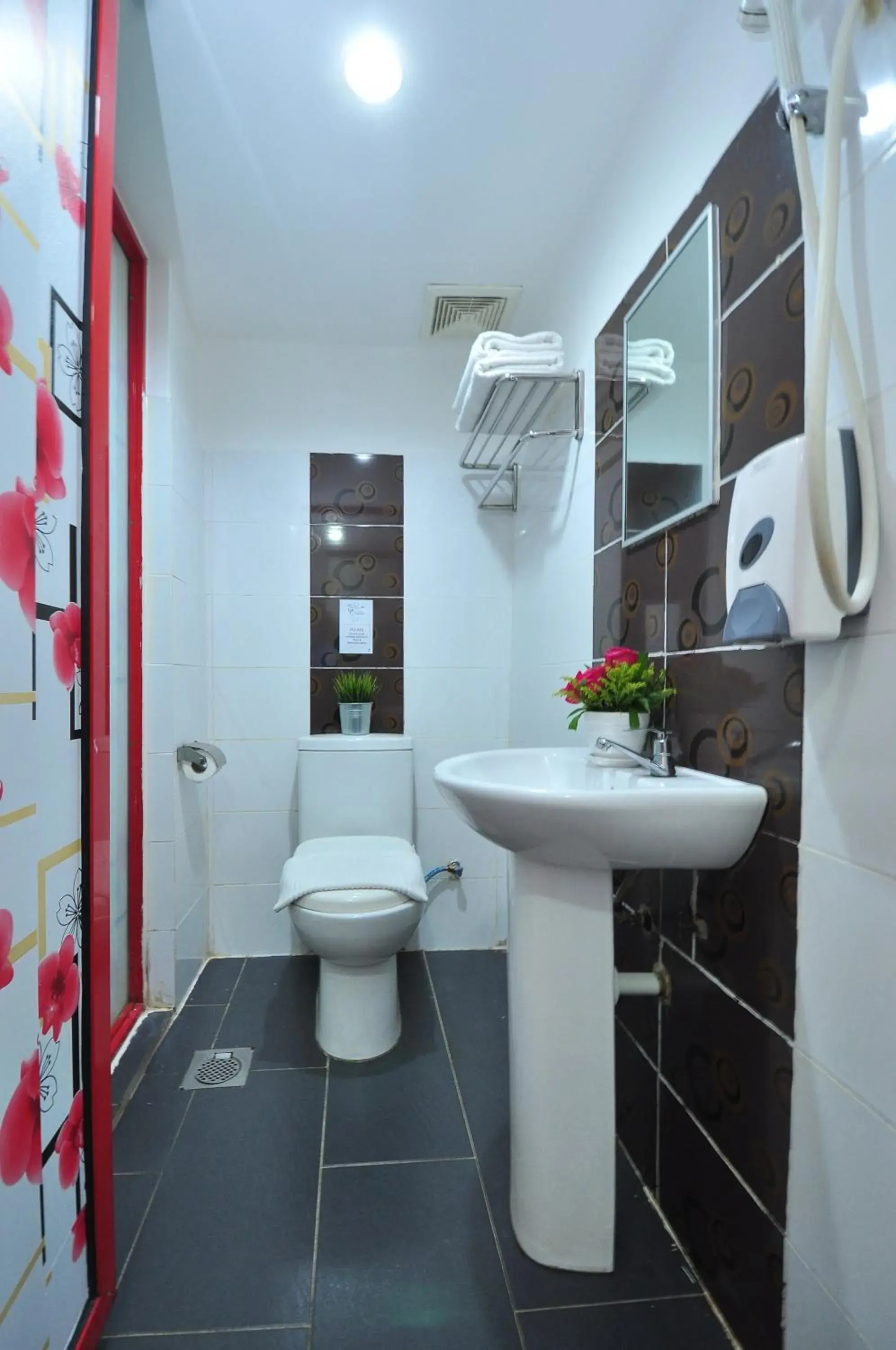 Toilet, Bathroom in Best View Hotel Ss2 Petaling Jaya