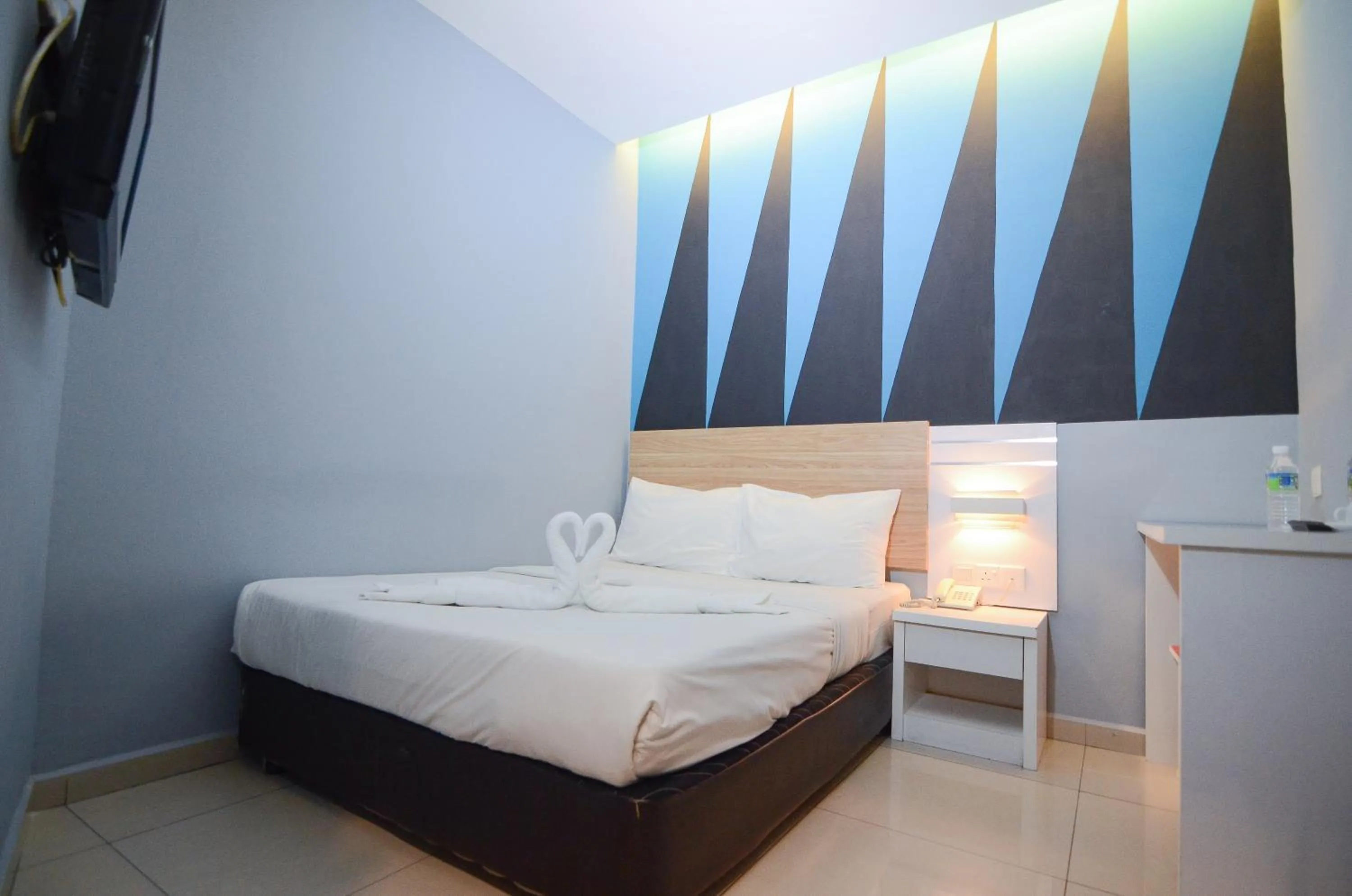 Bedroom, Bed in Suite Dreamz Hotel