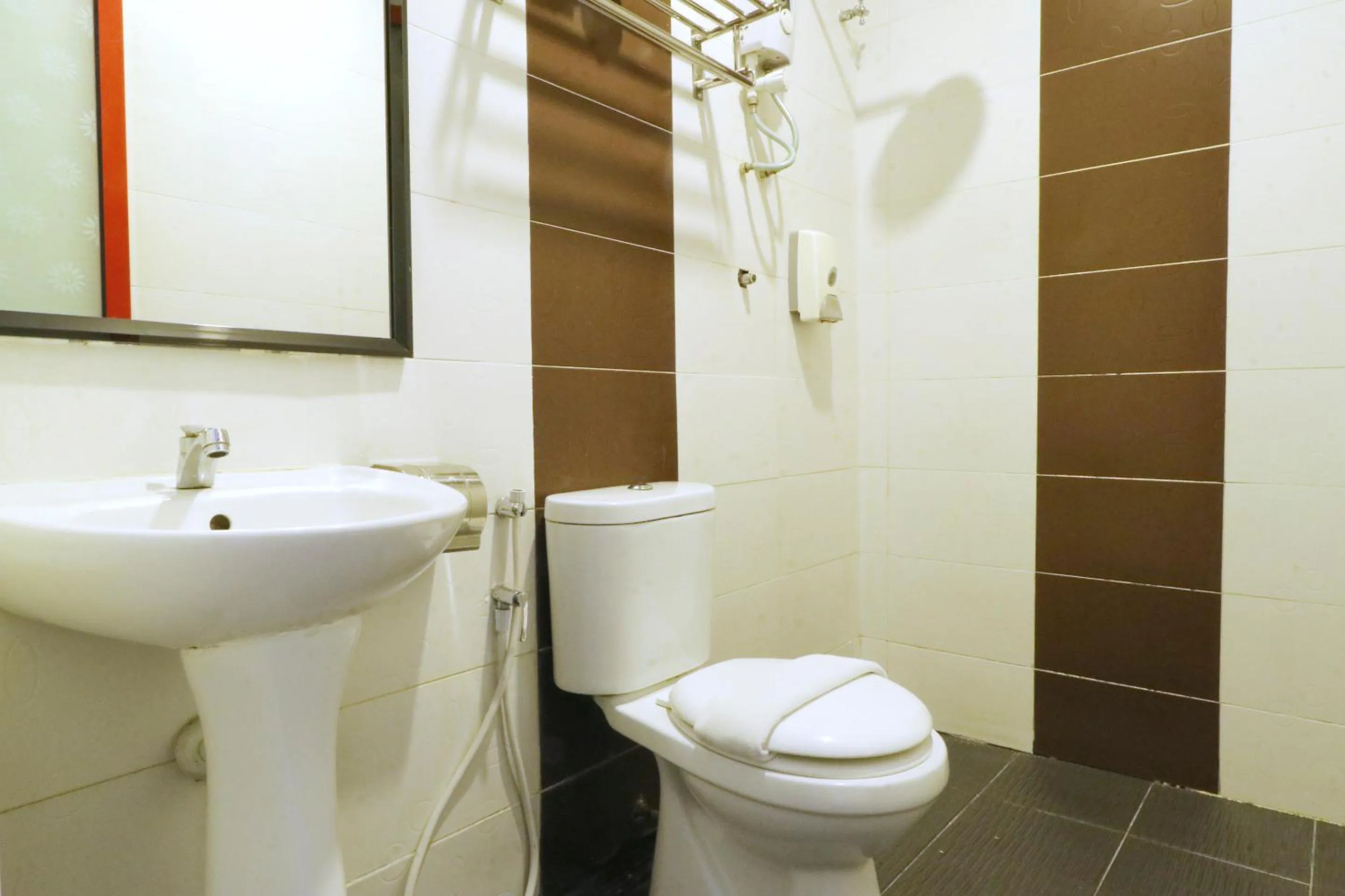 Bathroom in Suite Dreamz Hotel