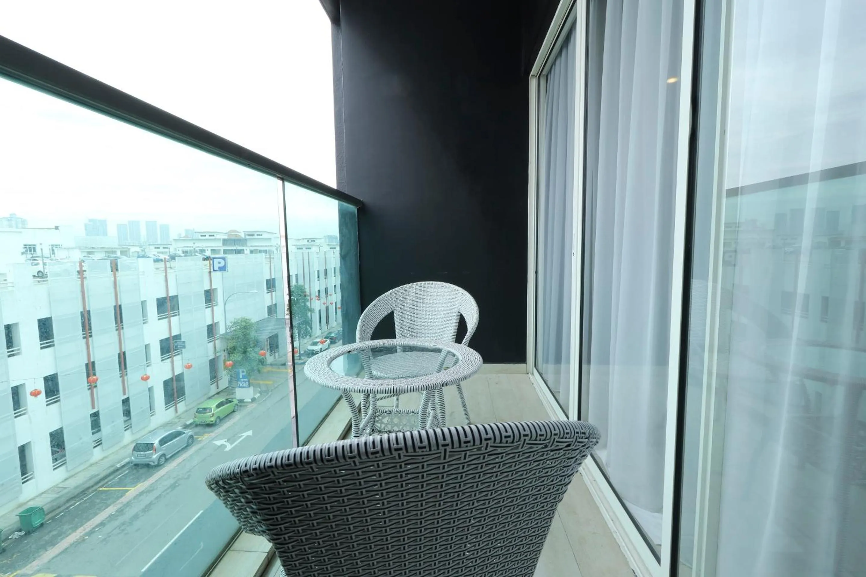 Area and facilities in Suite Dreamz Hotel