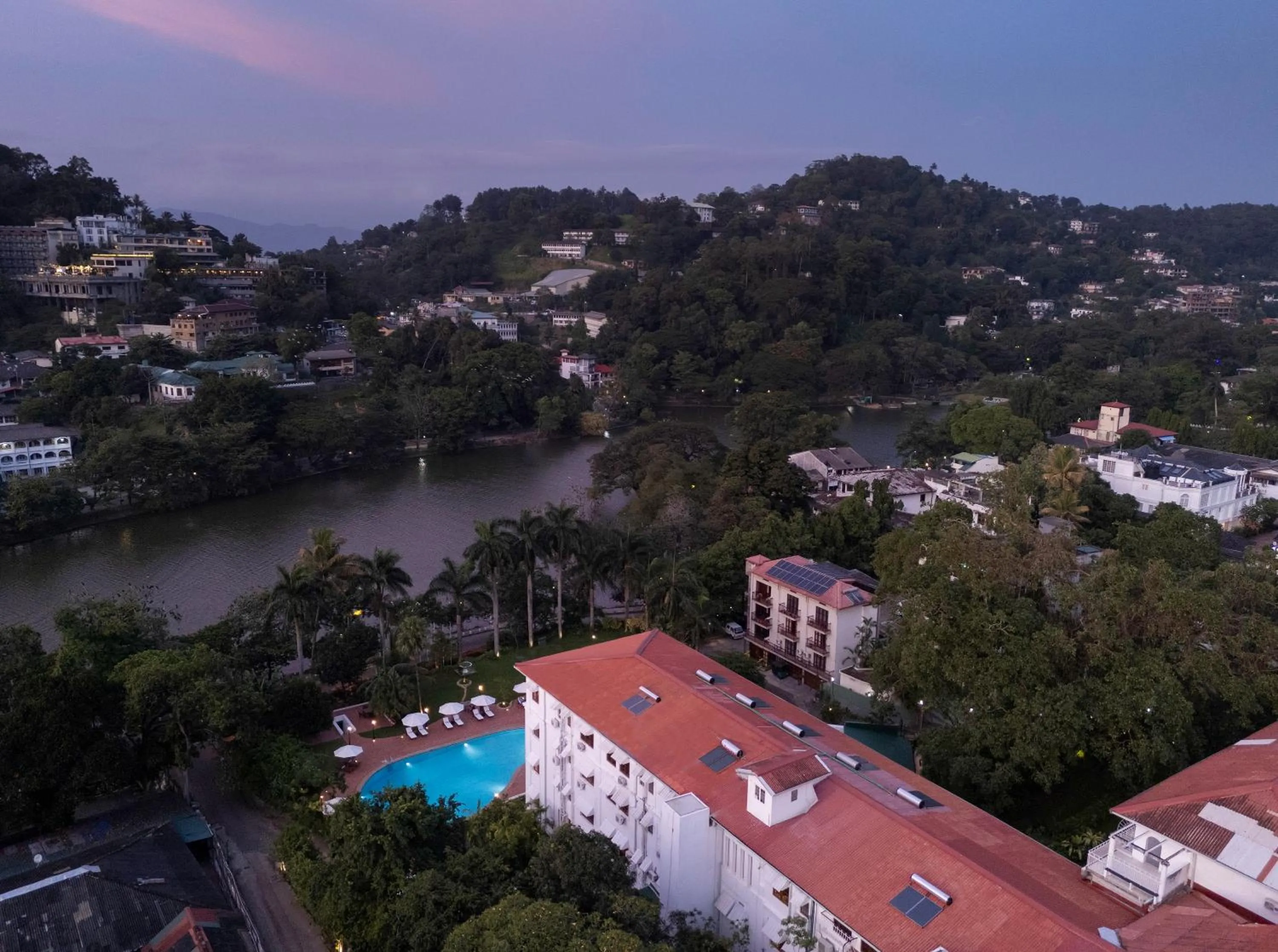Sea view in Hotel Suisse Kandy - Since 1890