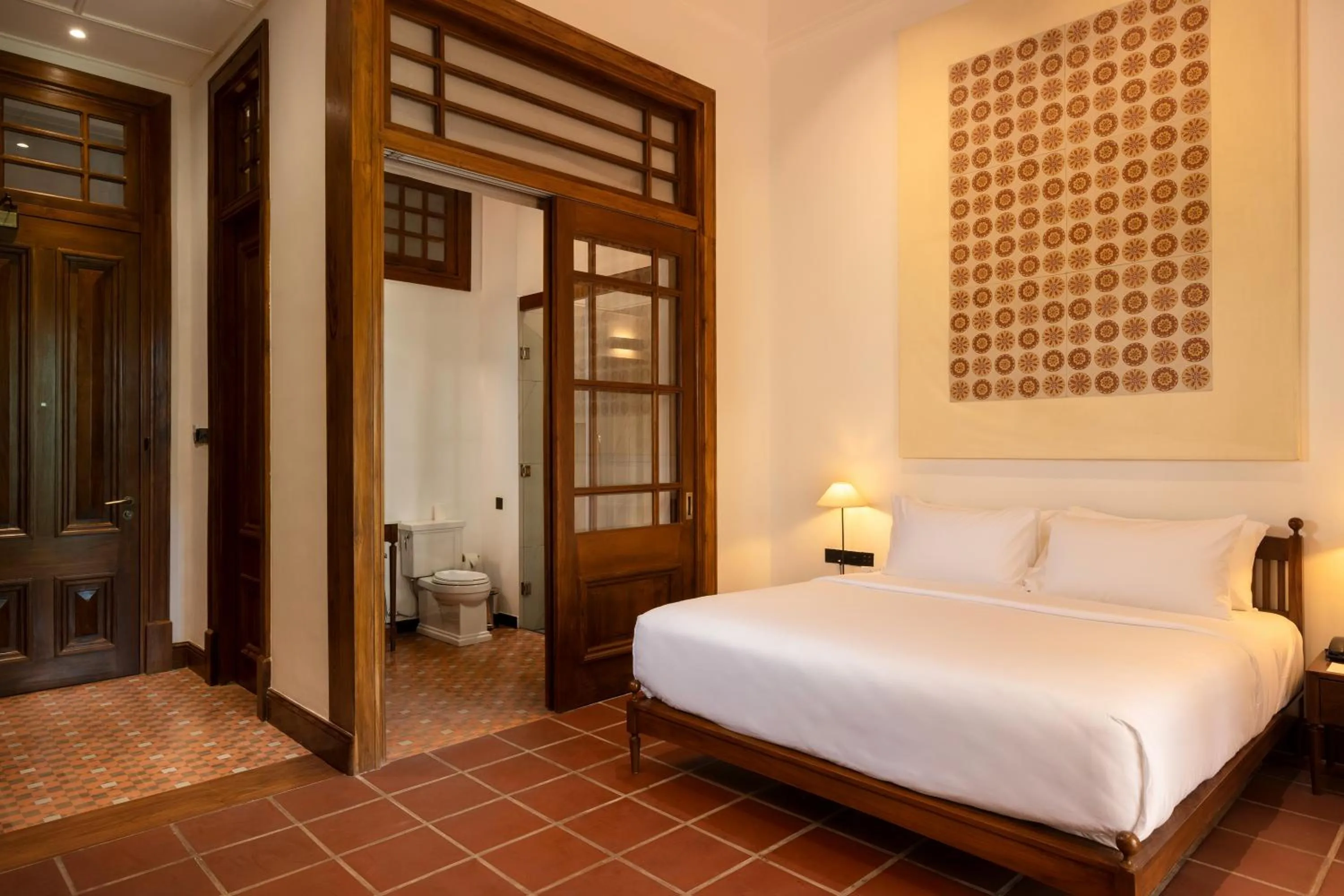 Bedroom, Bed in Hotel Suisse Kandy - Since 1890