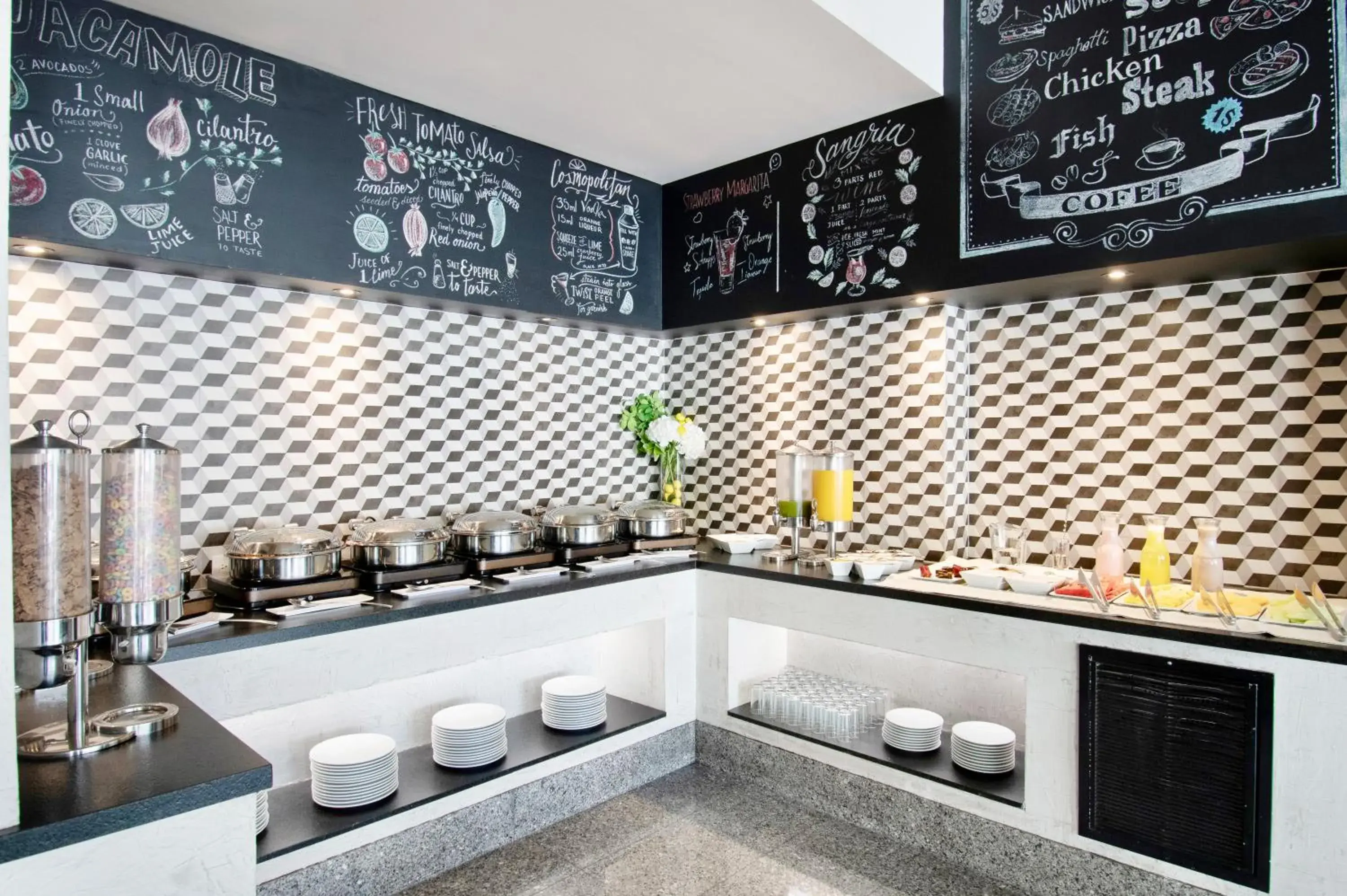 Restaurant/places to eat in Hotel Velvet Plaza Restaurant/places to eat in Hotel Velvet Plaza