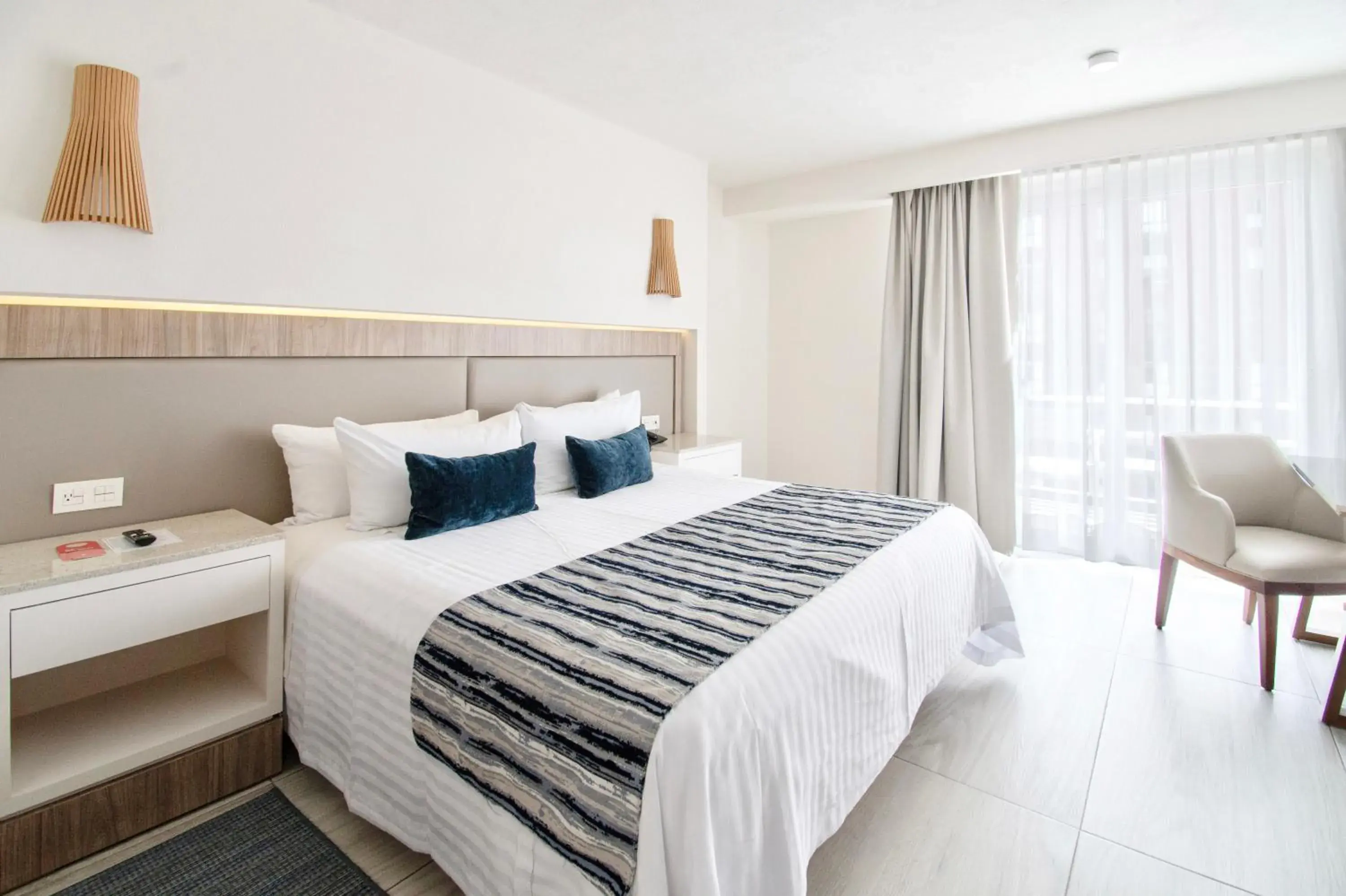 Standard Double Room in Hotel Velvet Plaza Standard Double Room in Hotel Velvet Plaza