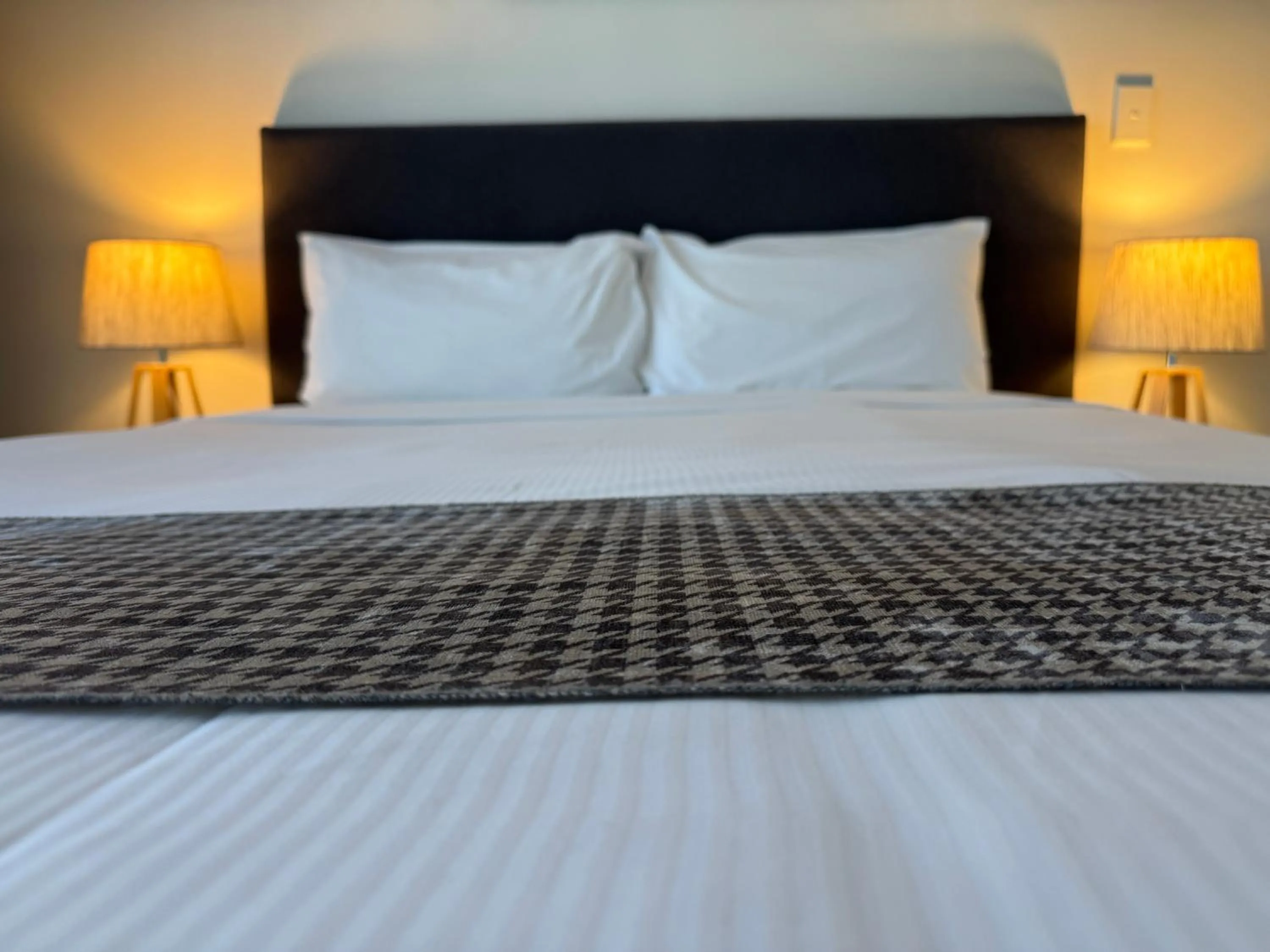 Bed in Quest Henderson, Auckland Apartment Hotel