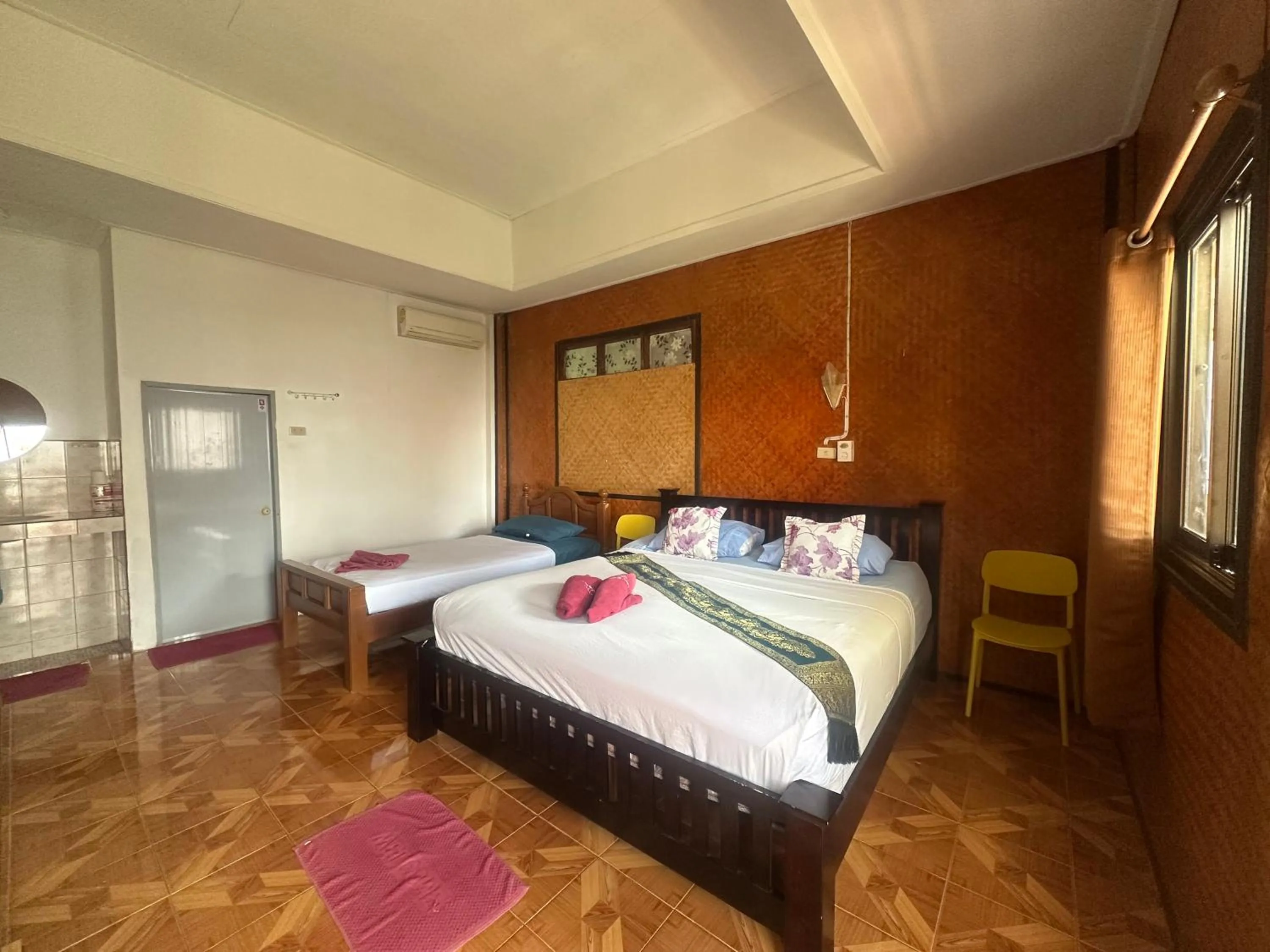 Bed in Lanta Garden Home