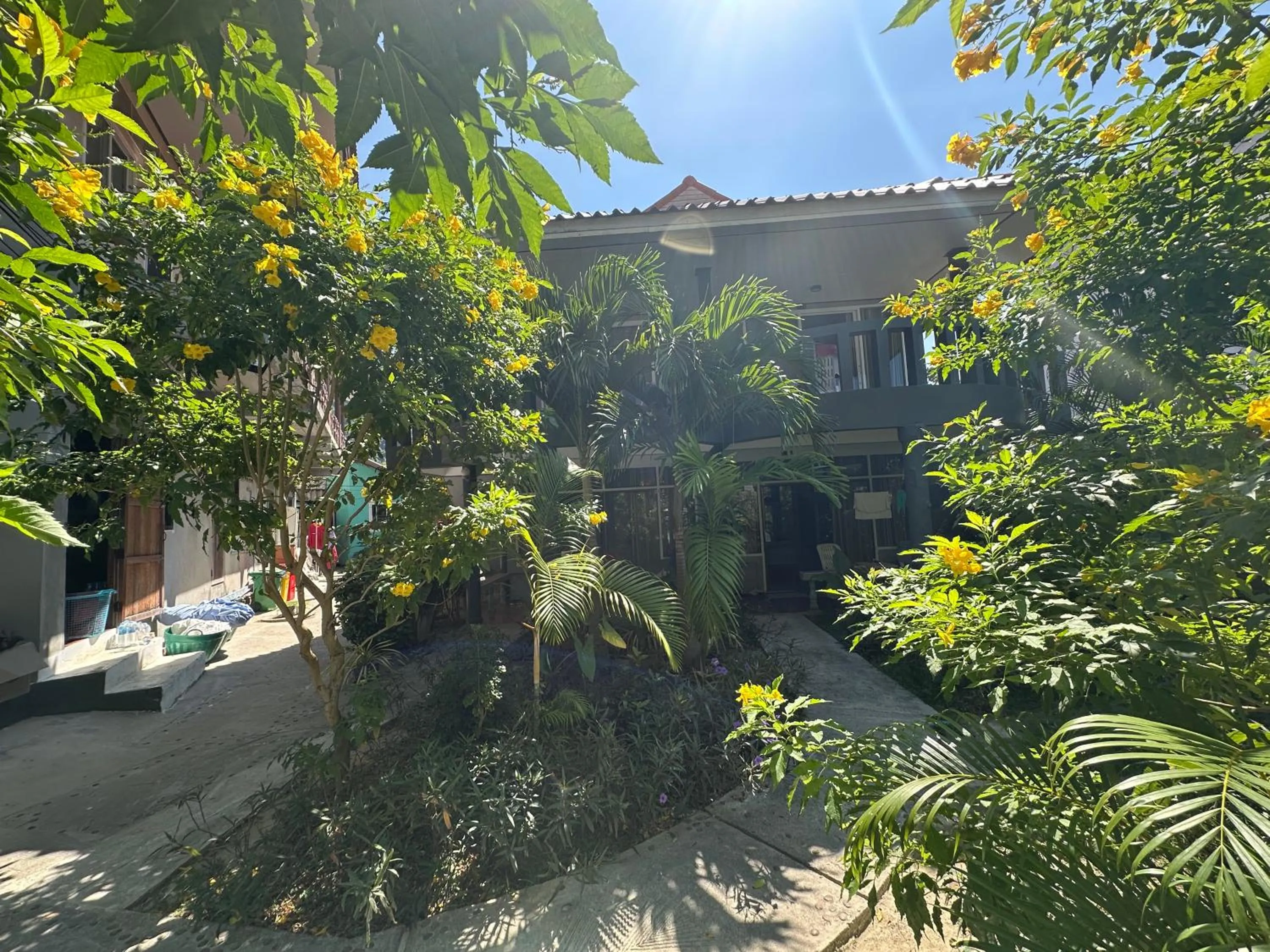 Garden in Lanta Garden Home