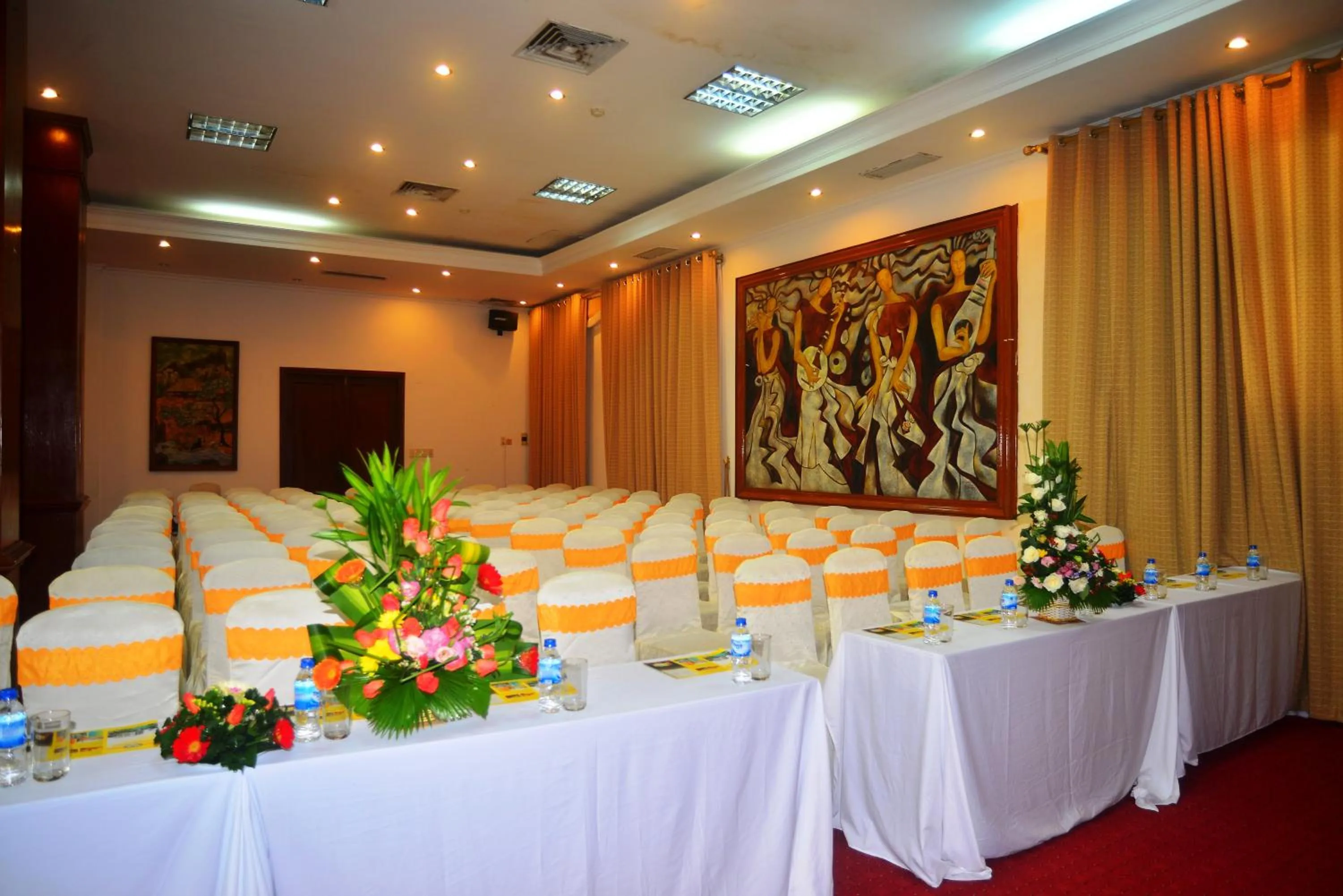 Meeting/conference room in Central Hotel