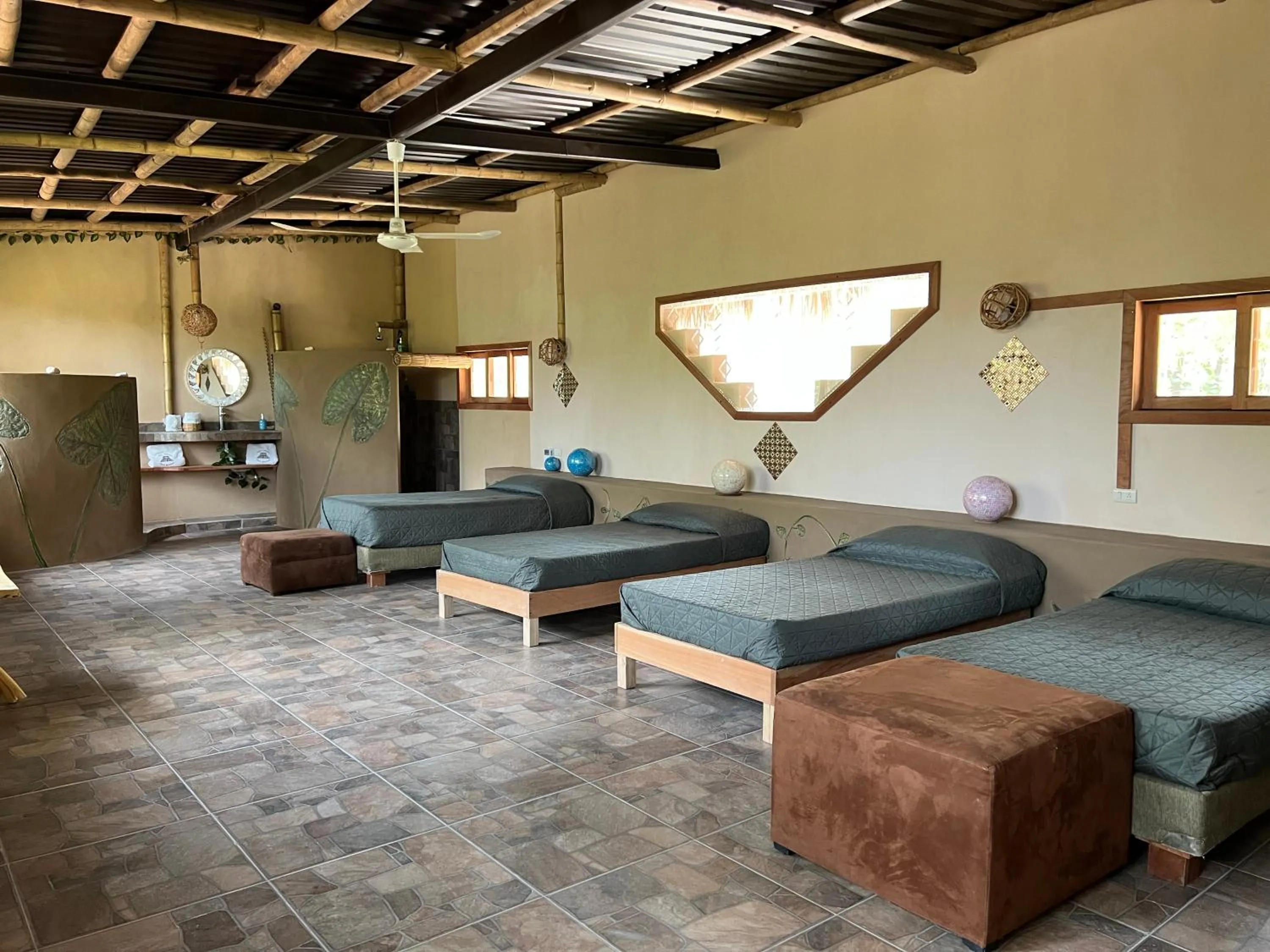 Bed in 4-Bed Mixed Dormitory Room in Villas Adriana Wellness Village, Palenque