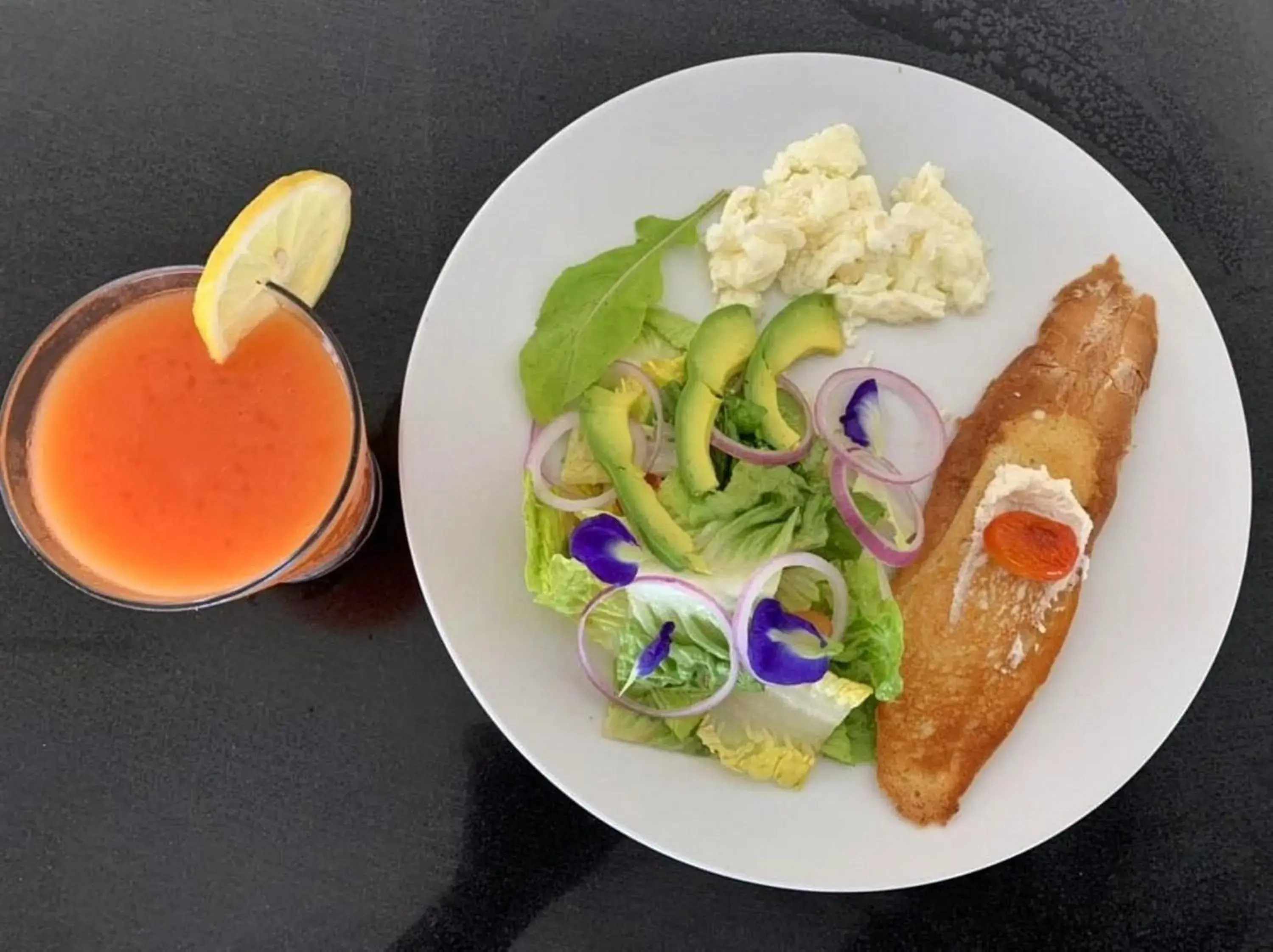 Food and drinks in Jony's Beach Resort Food and drinks in Jony's Beach Resort