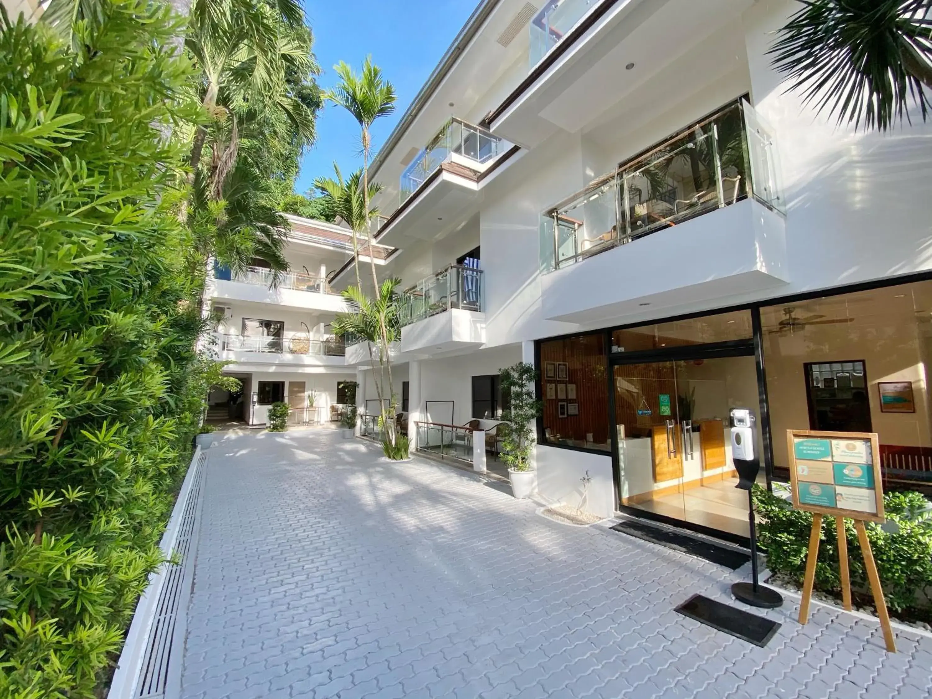 Property building in Jony's Beach Resort Property building in Jony's Beach Resort