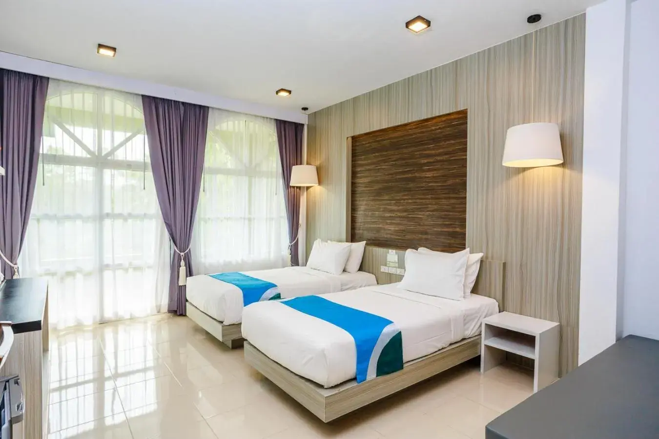 Property building, Bed in Ao Nang Baan Suan Resort Property building, Bed in Ao Nang Baan Suan Resort