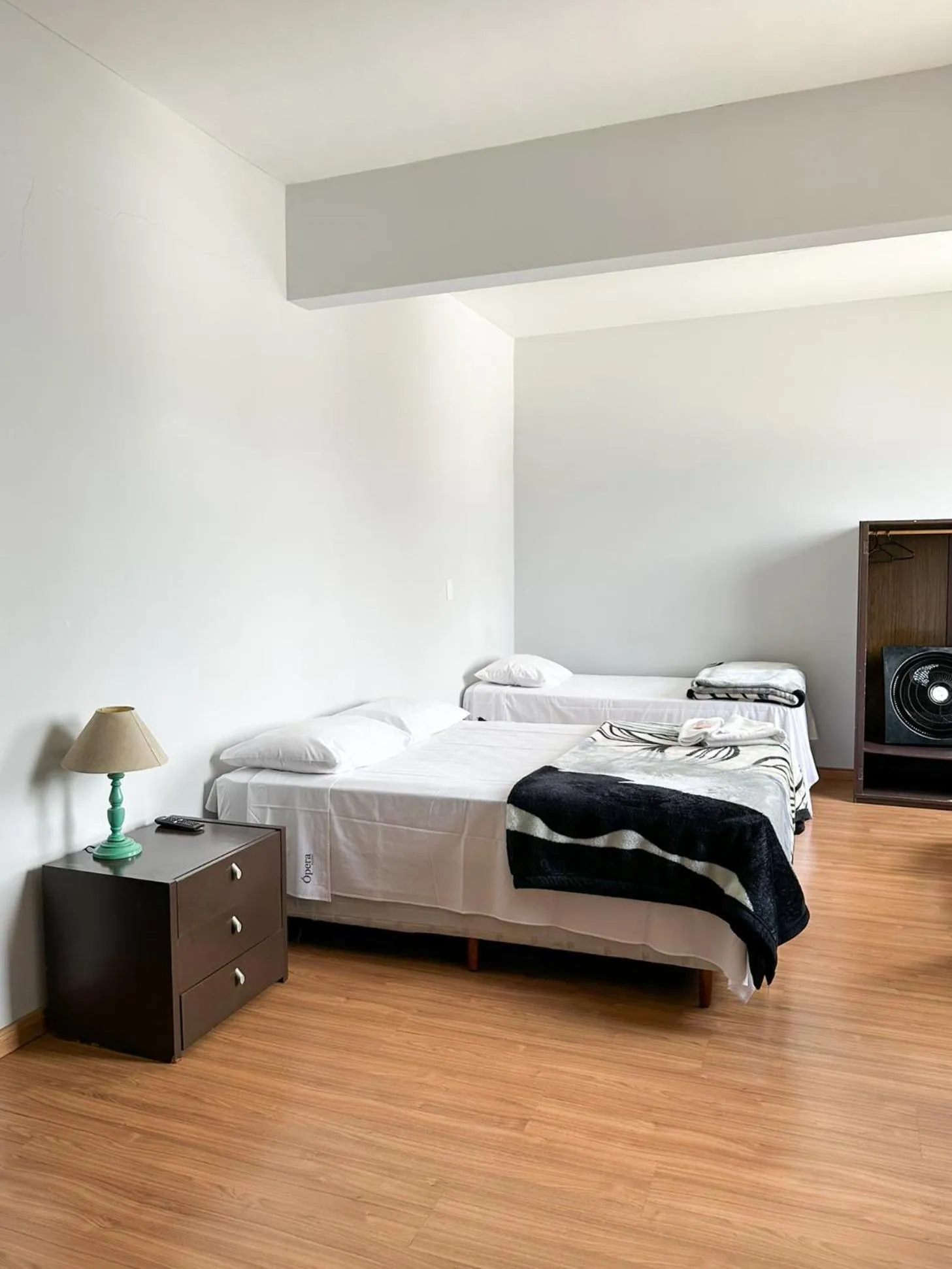 Photo of the whole room, Bed in Opera Hotel