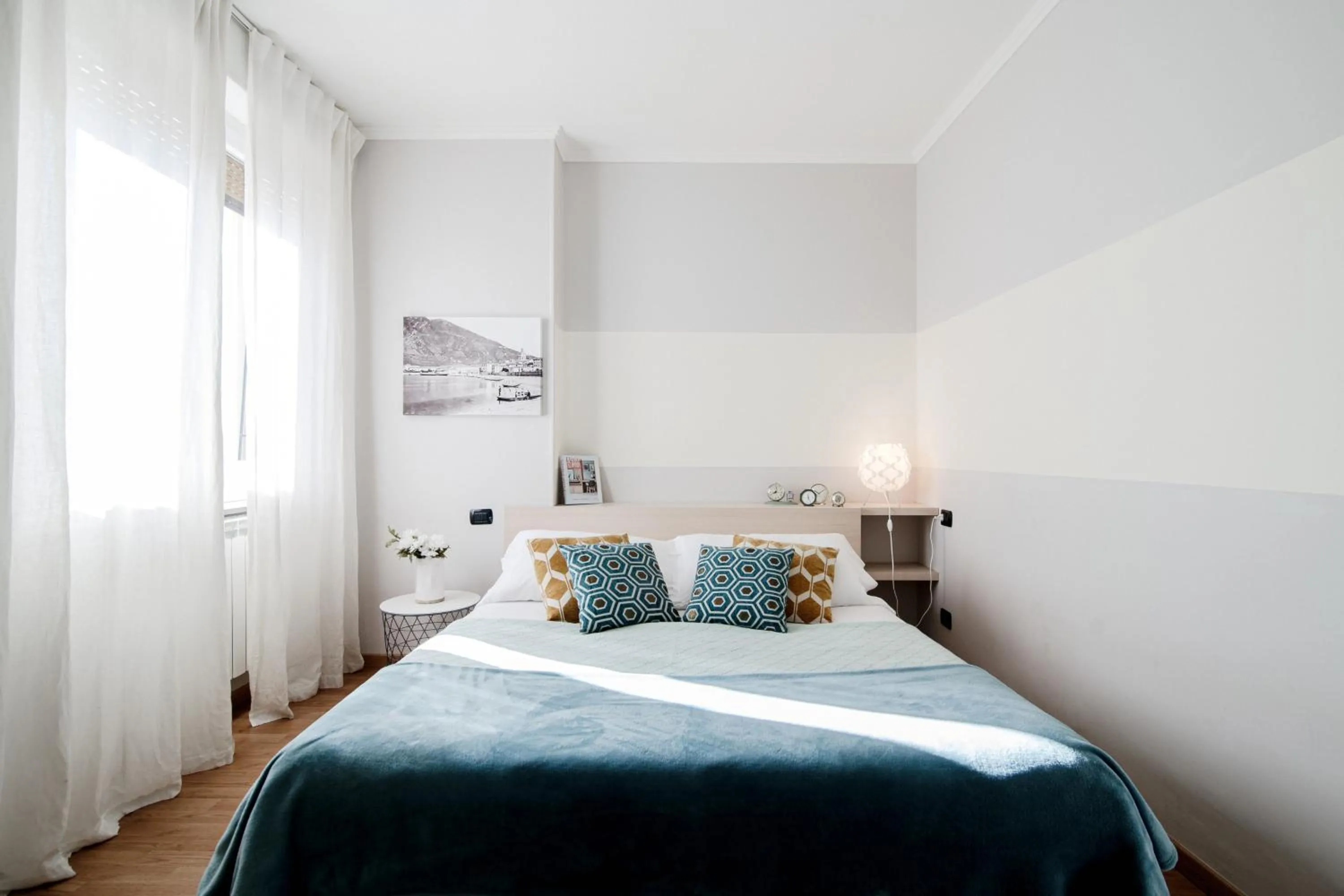Domus - byMyHomeinComo