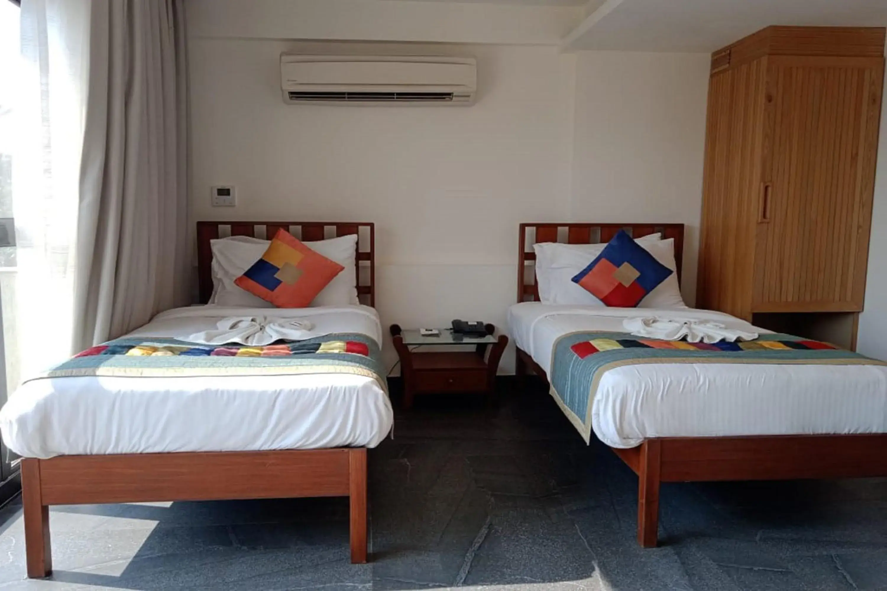 Loft Room with Balcony in Beleza By The Beach Loft Room with Balcony in Beleza By The Beach