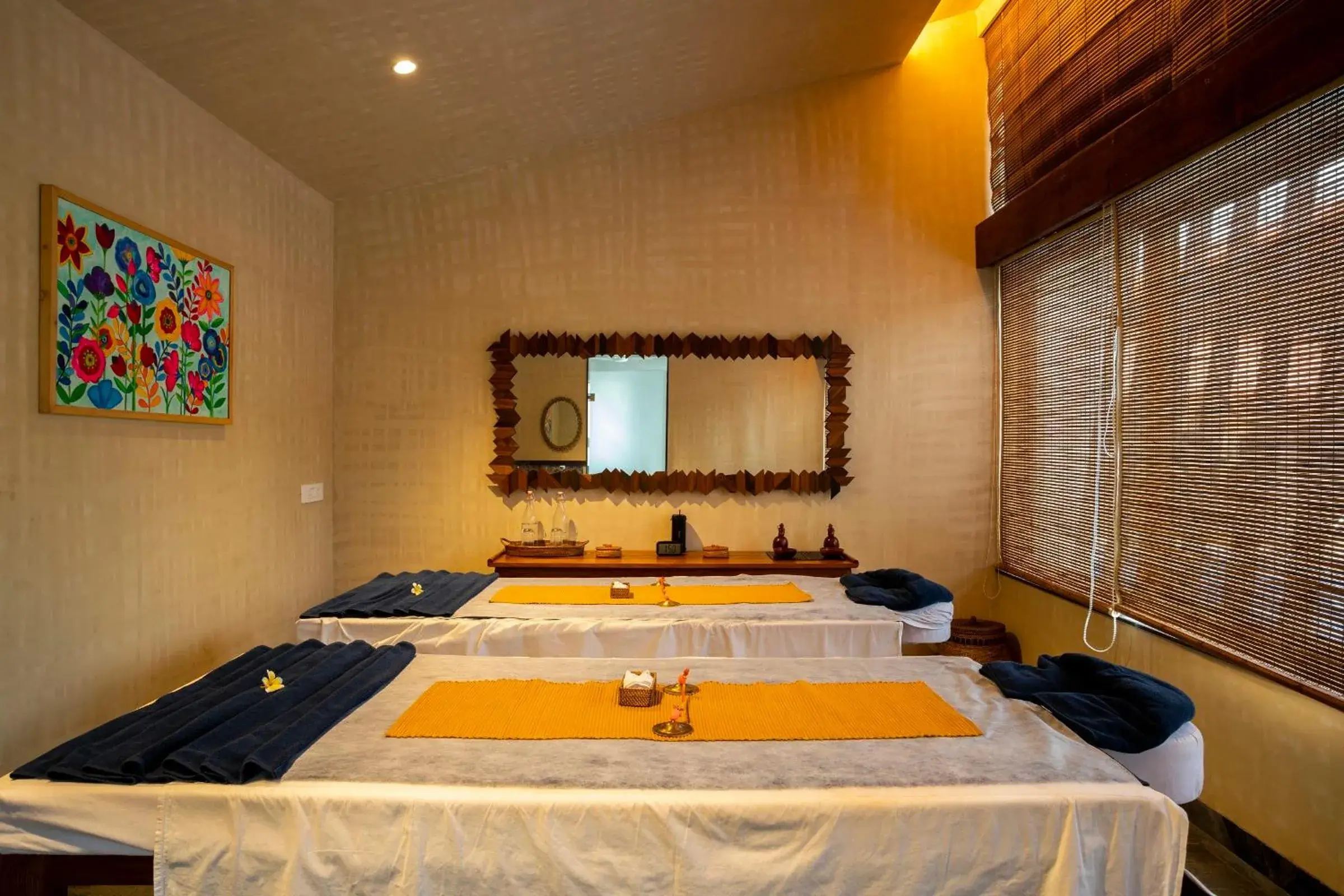 Massage, Bed in Beleza By The Beach Massage, Bed in Beleza By The Beach