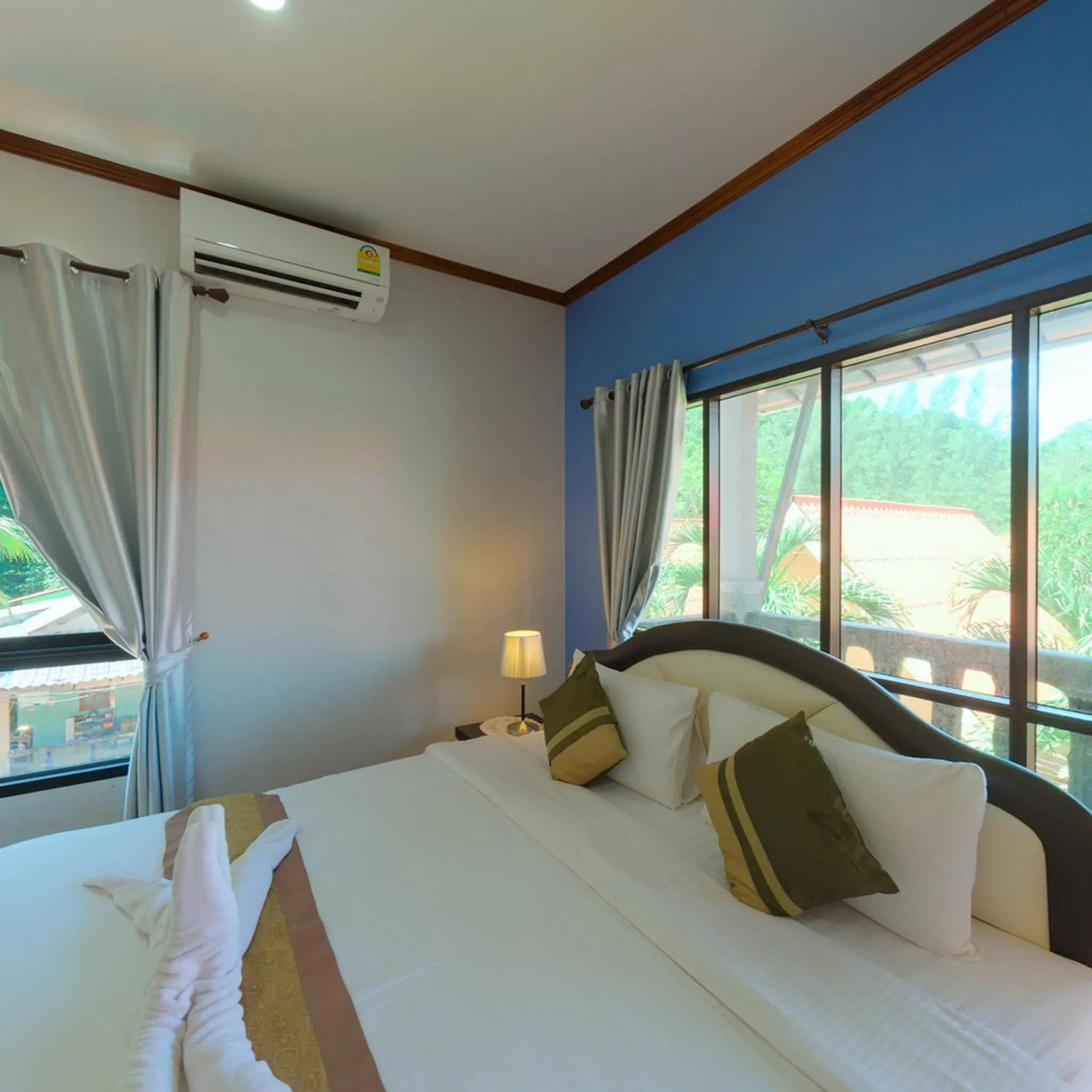 Bed in Rim Khao Resort