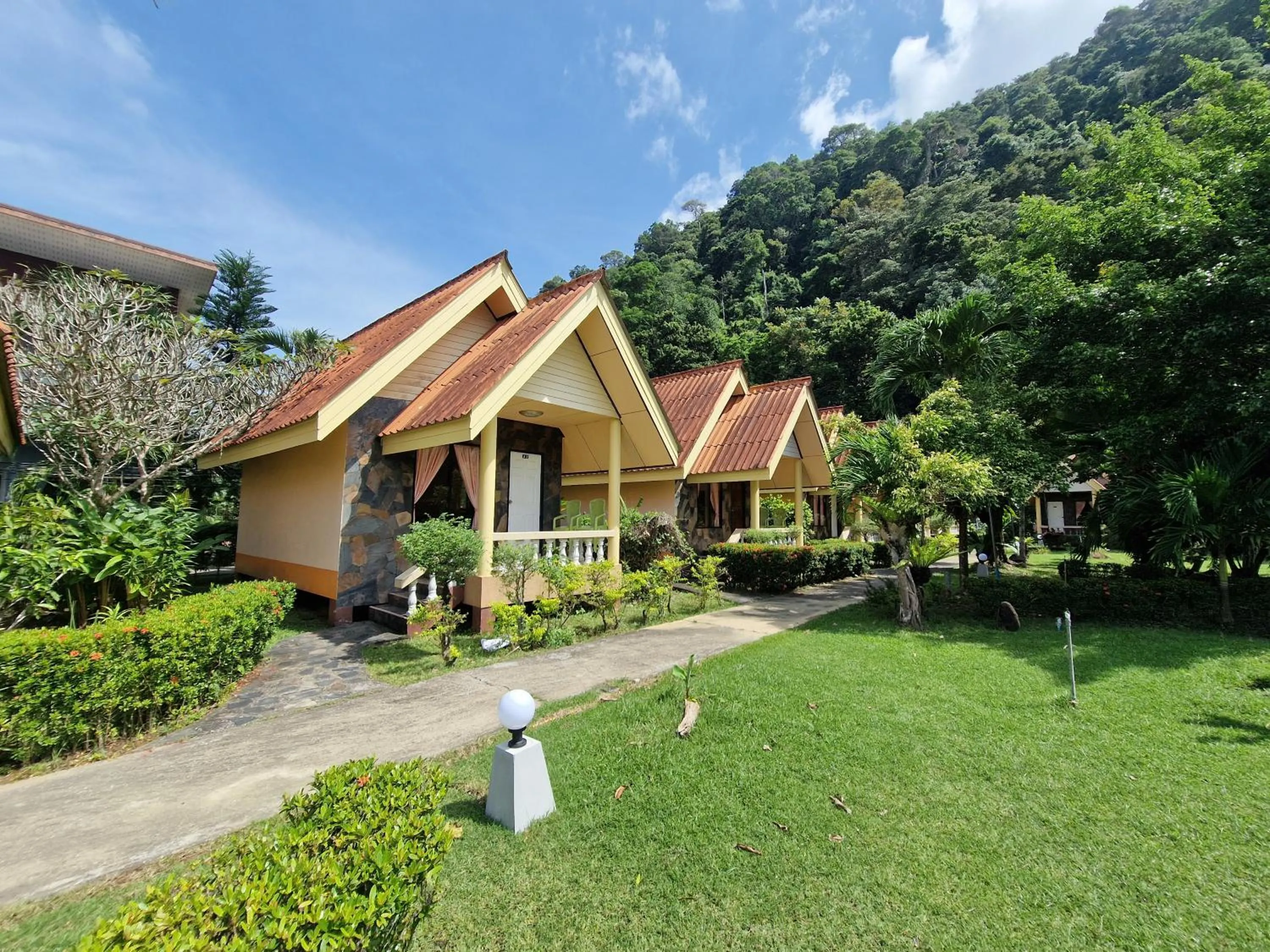 Property building in Rim Khao Resort