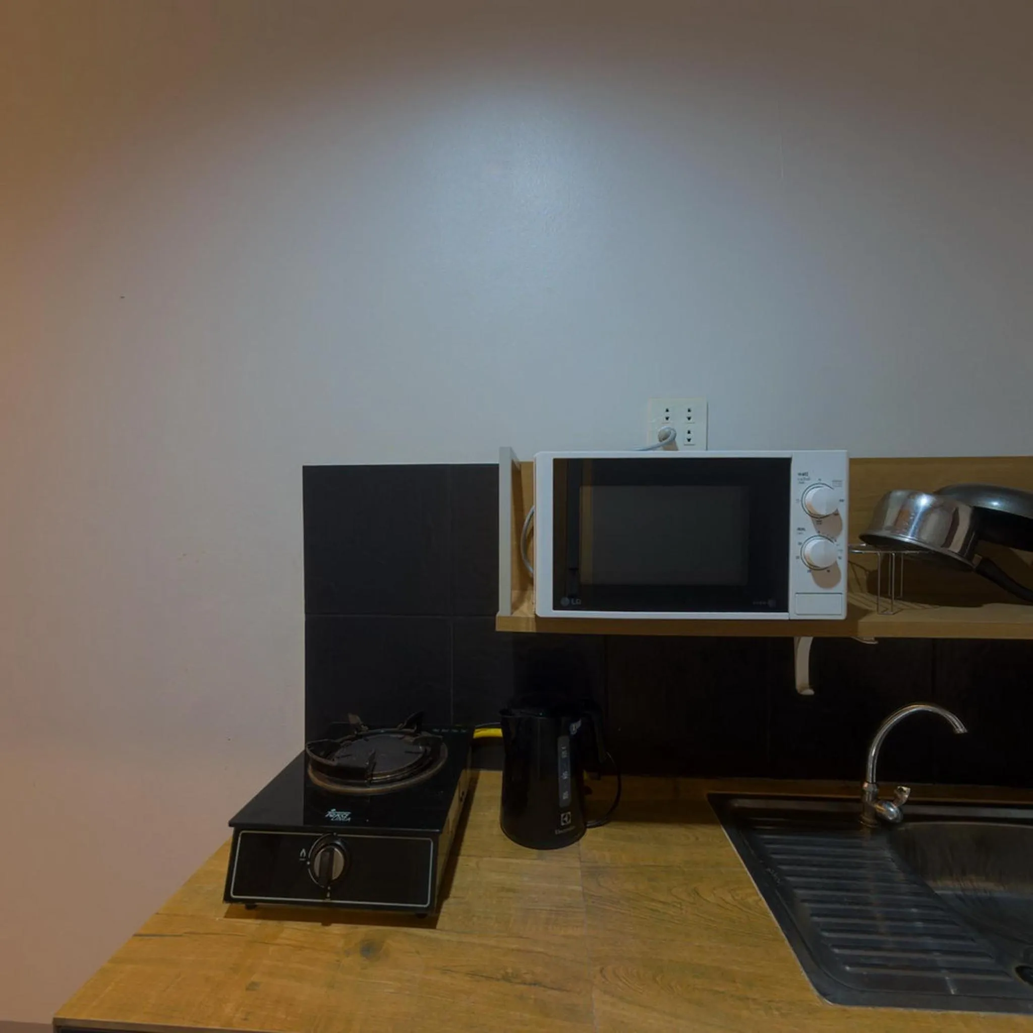 Kitchen or kitchenette in Rim Khao Resort