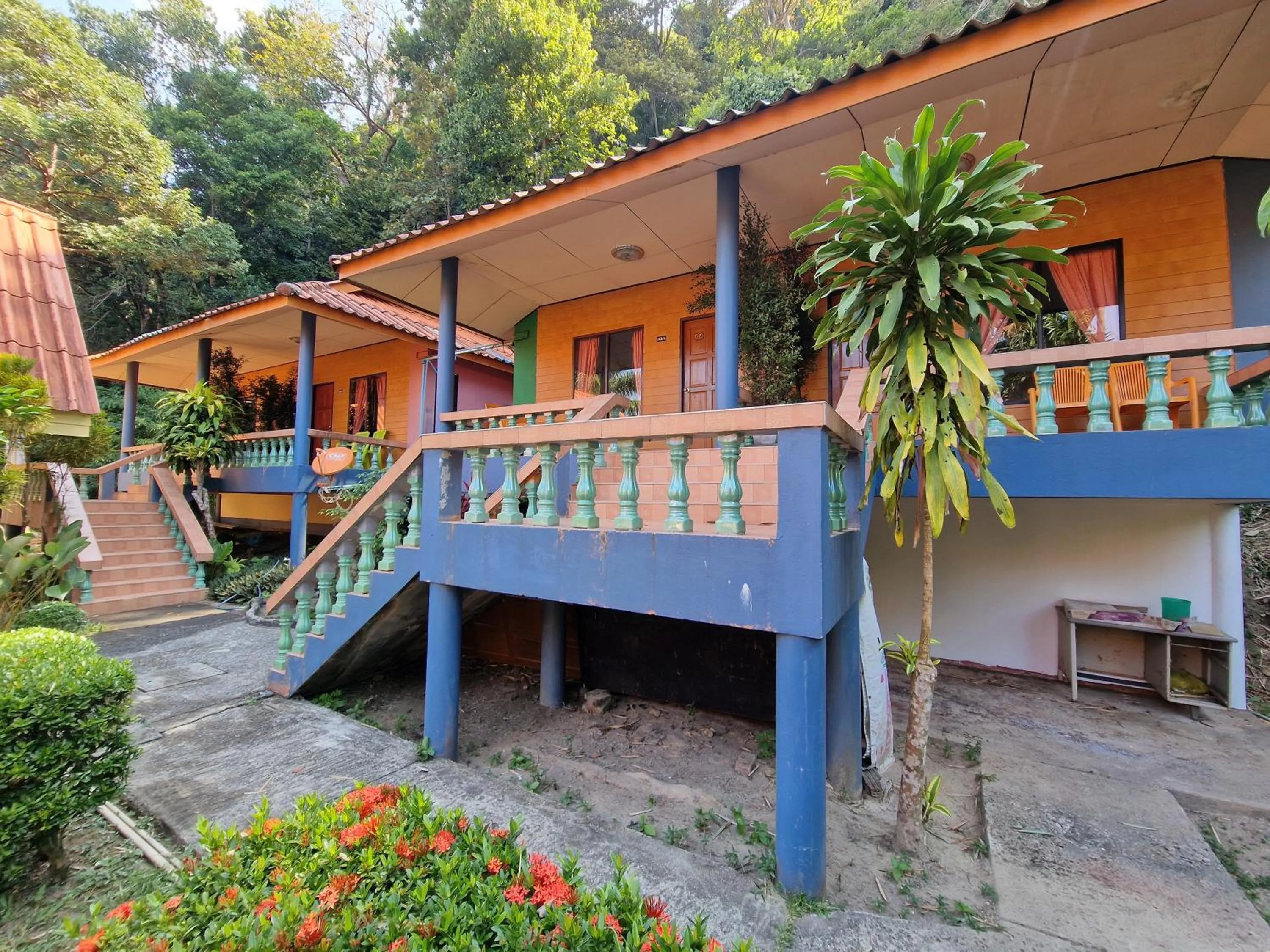 Property building in Rim Khao Resort