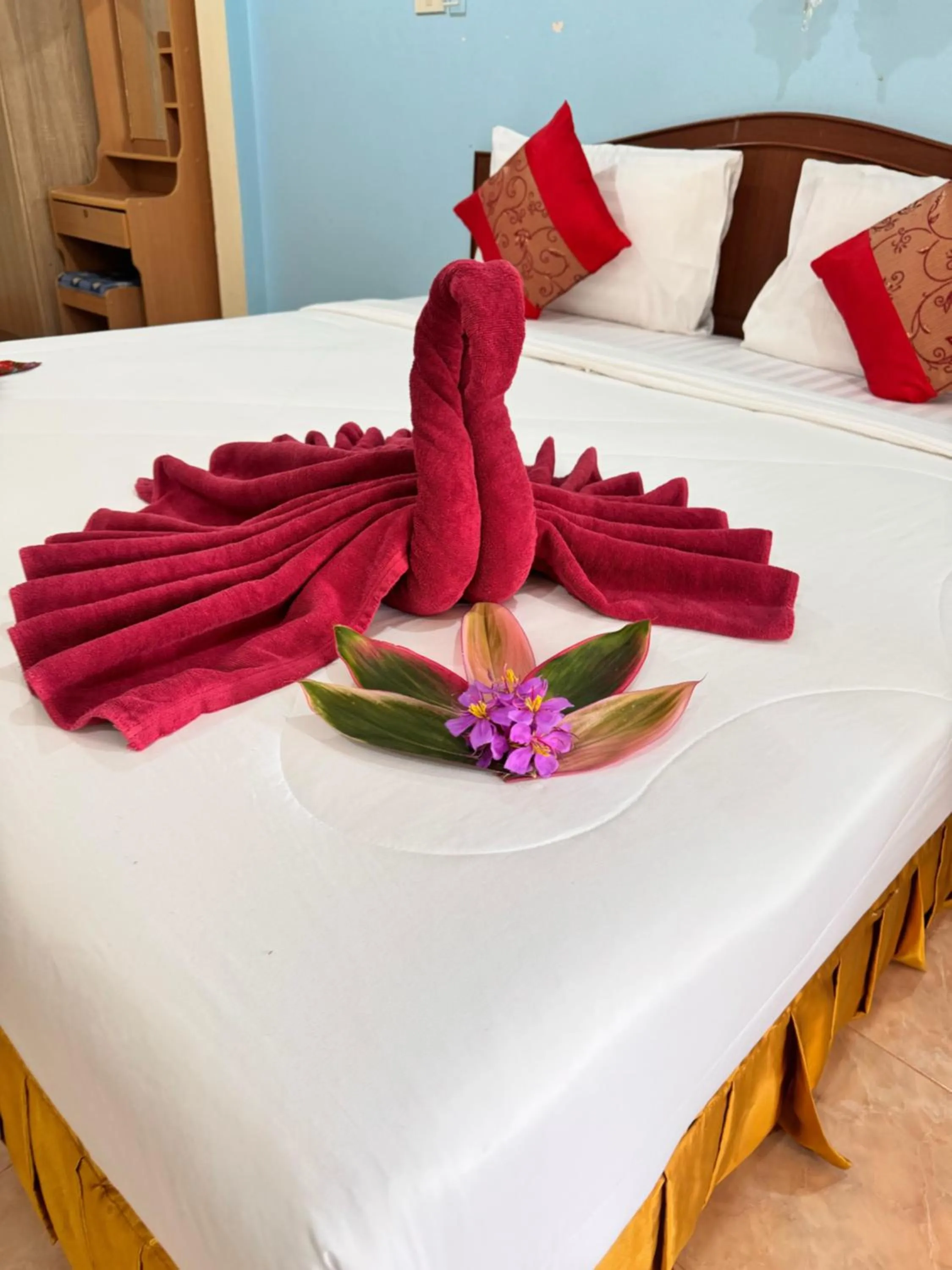 Bed in Rim Khao Resort