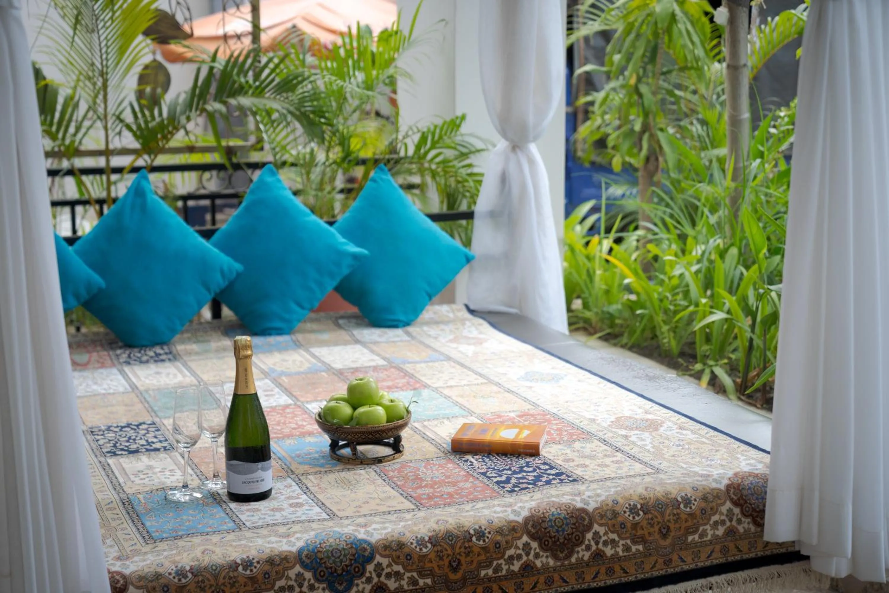 Seating area in Memoire Siem Reap Hotel
