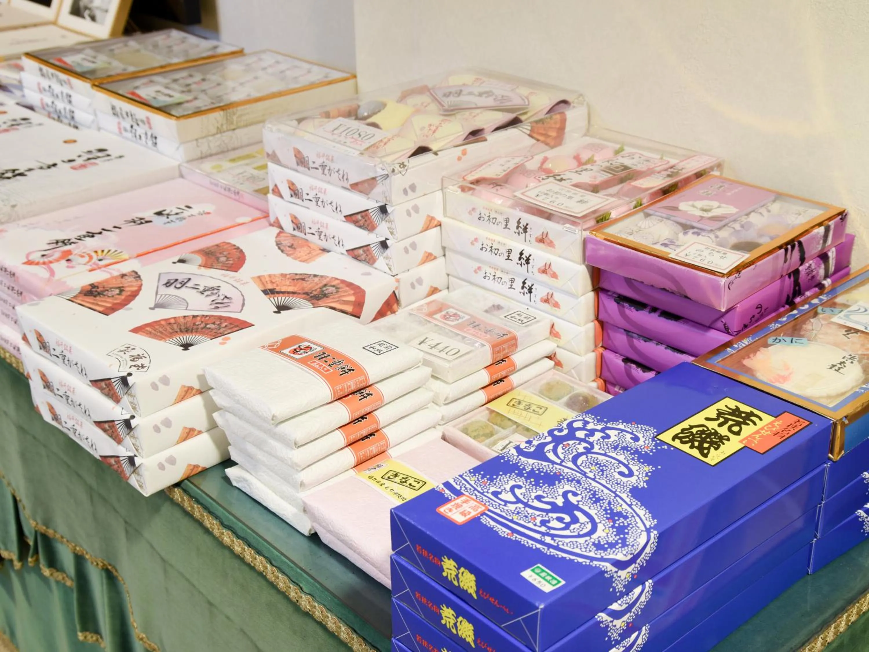 On-site shops in Shikisainoyado Hanatsubaki